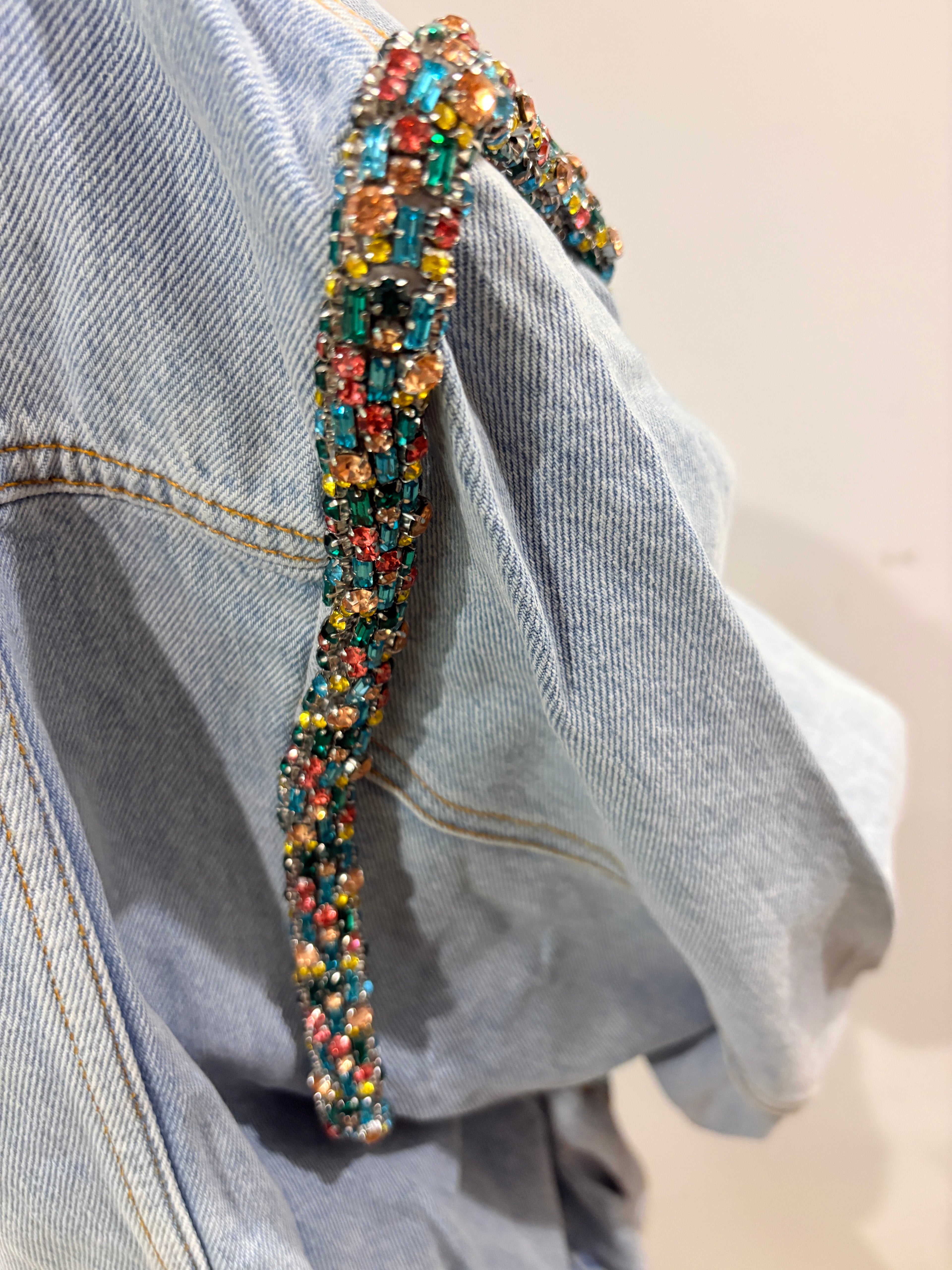 Veste en jeans strassée Sandro "Paloma" – Neuve avec étiquette – Taille 40