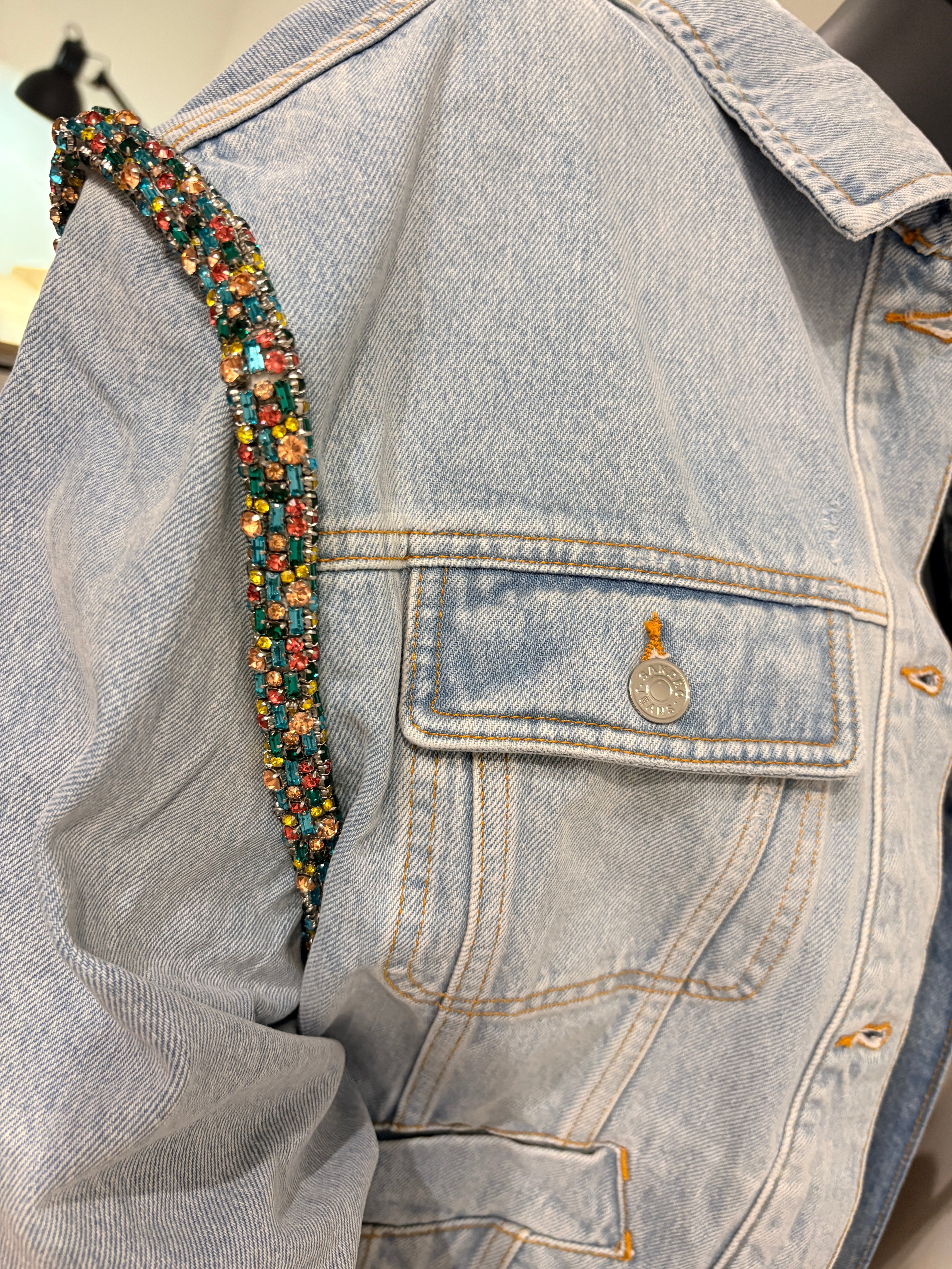 Veste en jeans strassée Sandro "Paloma" – Neuve avec étiquette – Taille 40