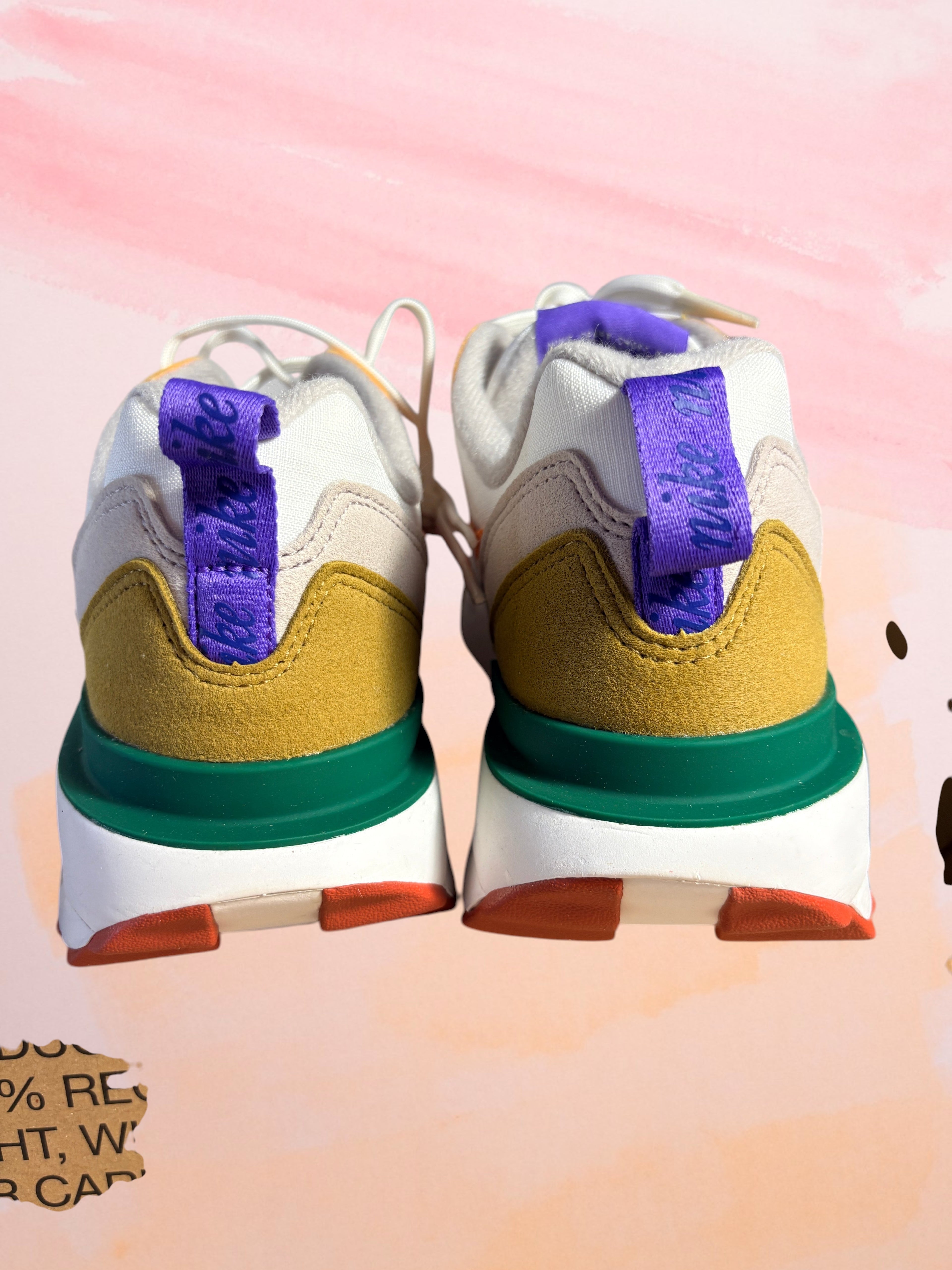 Nike Air Max Dawn – "White / Kumquat / Marina"(Orange/Jaune/Vert) – Neuves avec étiquette (Copie)