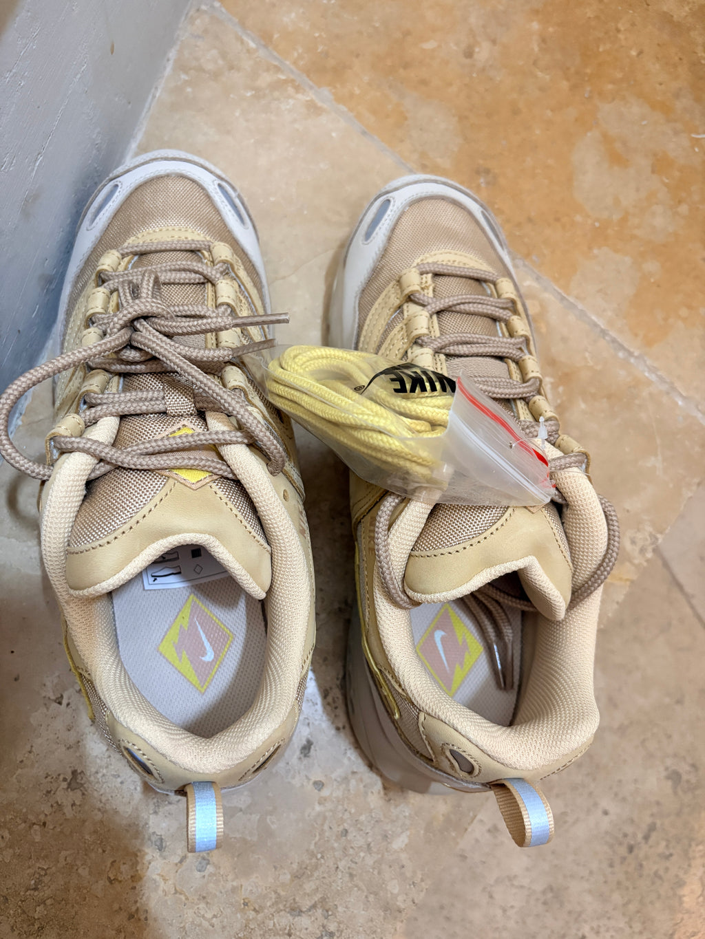 Nike Air Terra Humara SP Sesame – Neuve avec étiquette NIKE