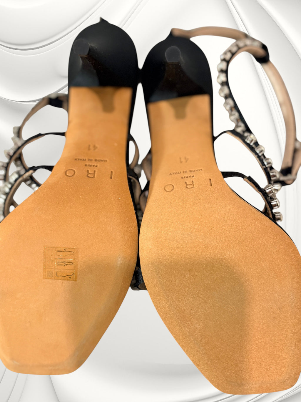 Sandales à talons en cuir et strass "Goody" – Noir