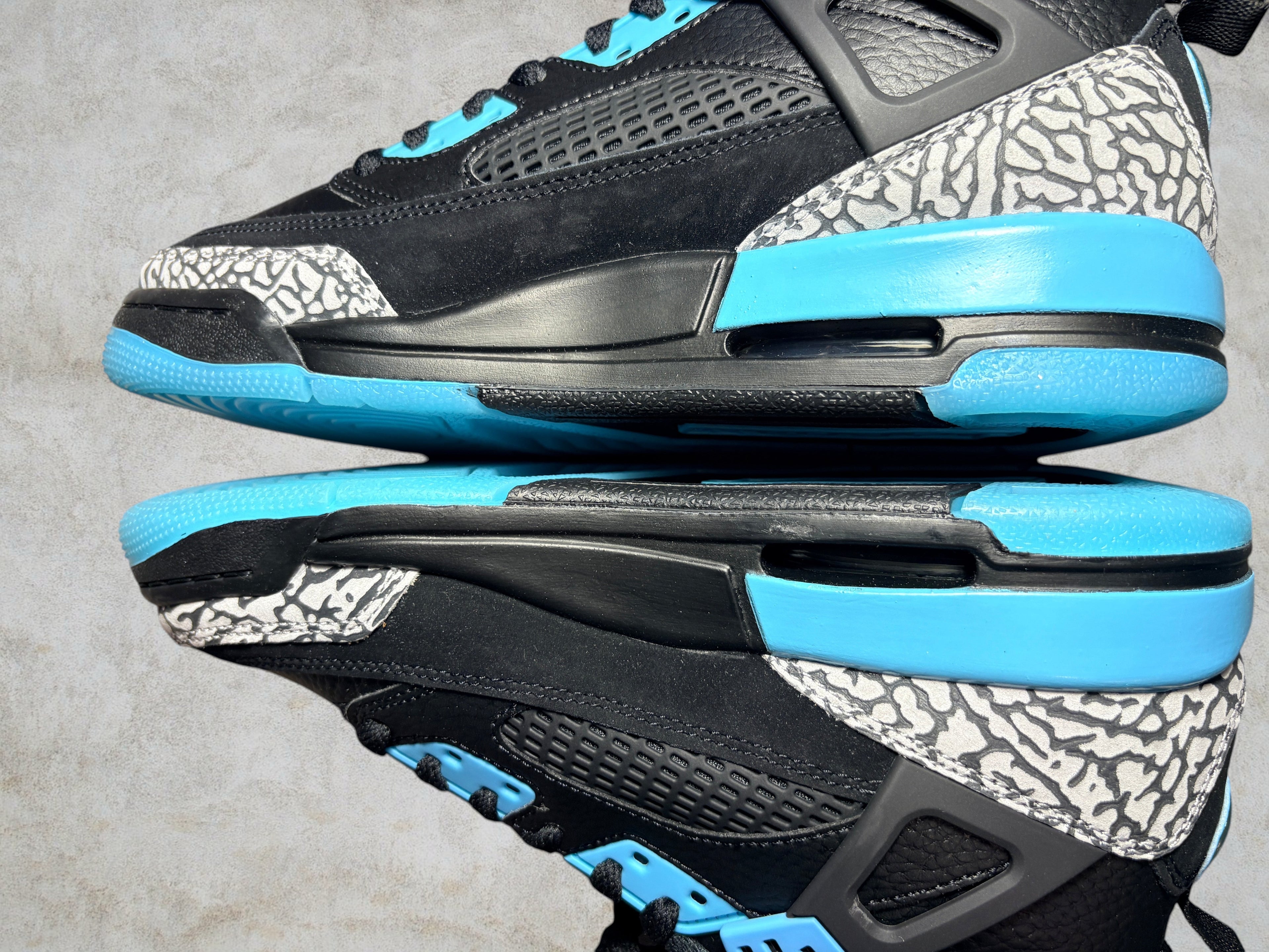 Jordan Spizike Low "Black / Wolf Grey - Gamma Blue" (Grade School)