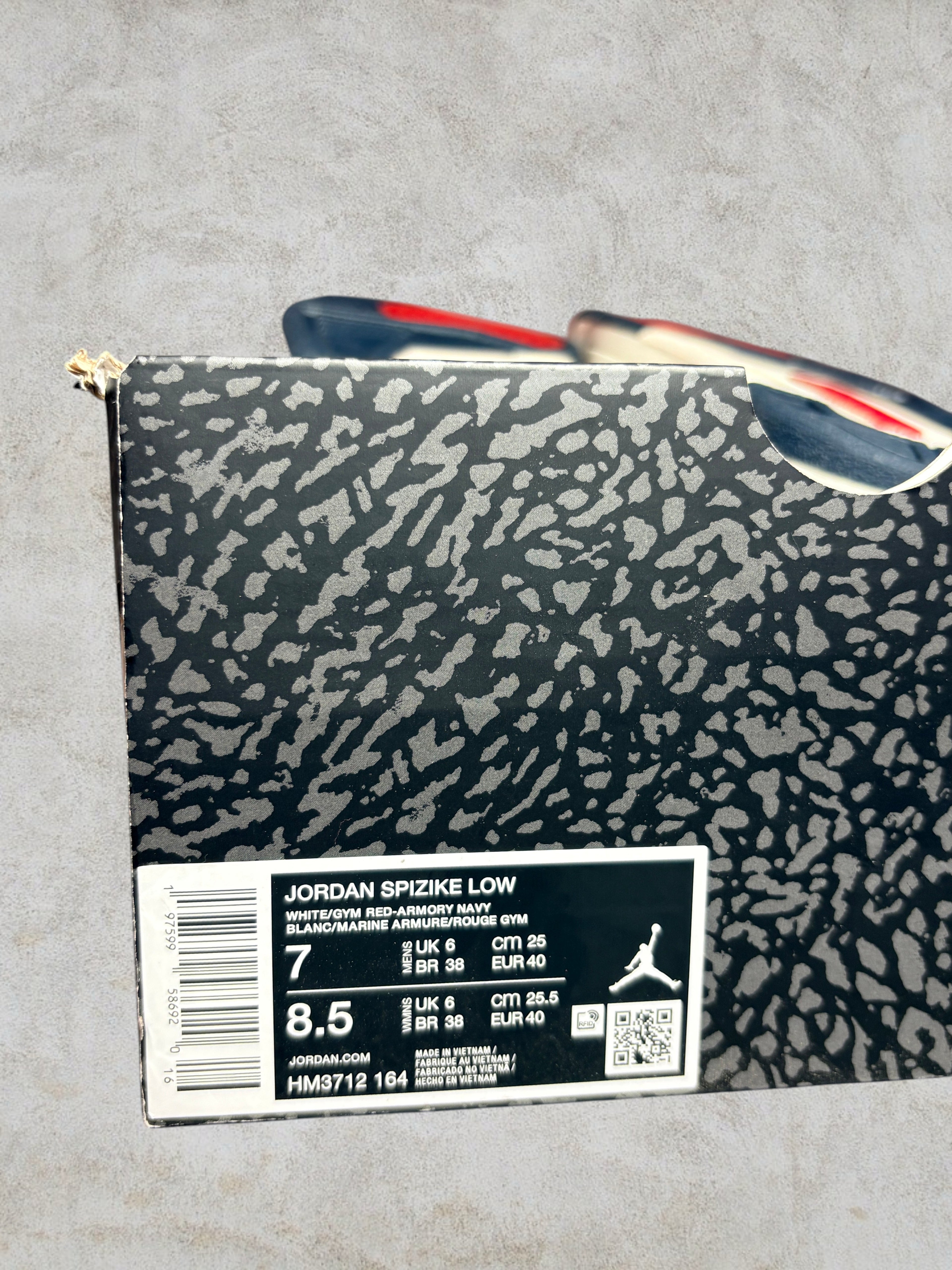 Jordan Spizike Low "White Gym Red Armory Navy"- T40 - Neuve
