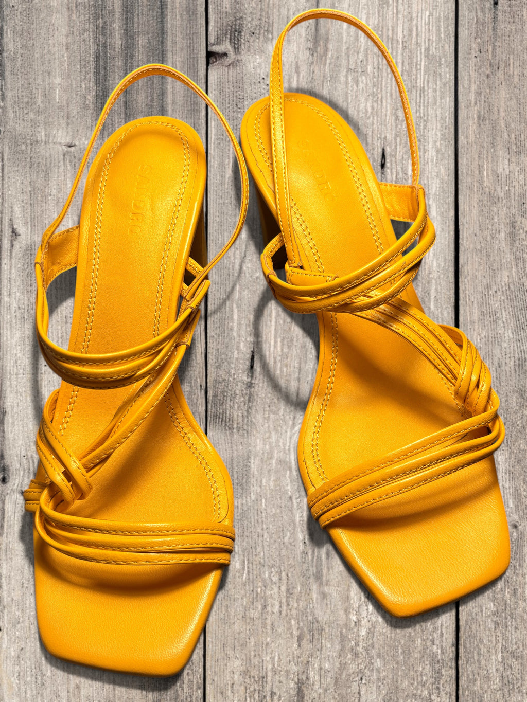 Sandales à talons Sandro – Modèle "Faye" – Orange Clémentine – Pointure 39 – Neuves avec boîte