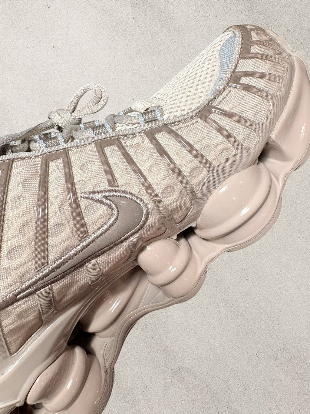 Nike Shox TL "Orewood Brown" - Neuves - T 38.5 (US 7.5W / 6M)