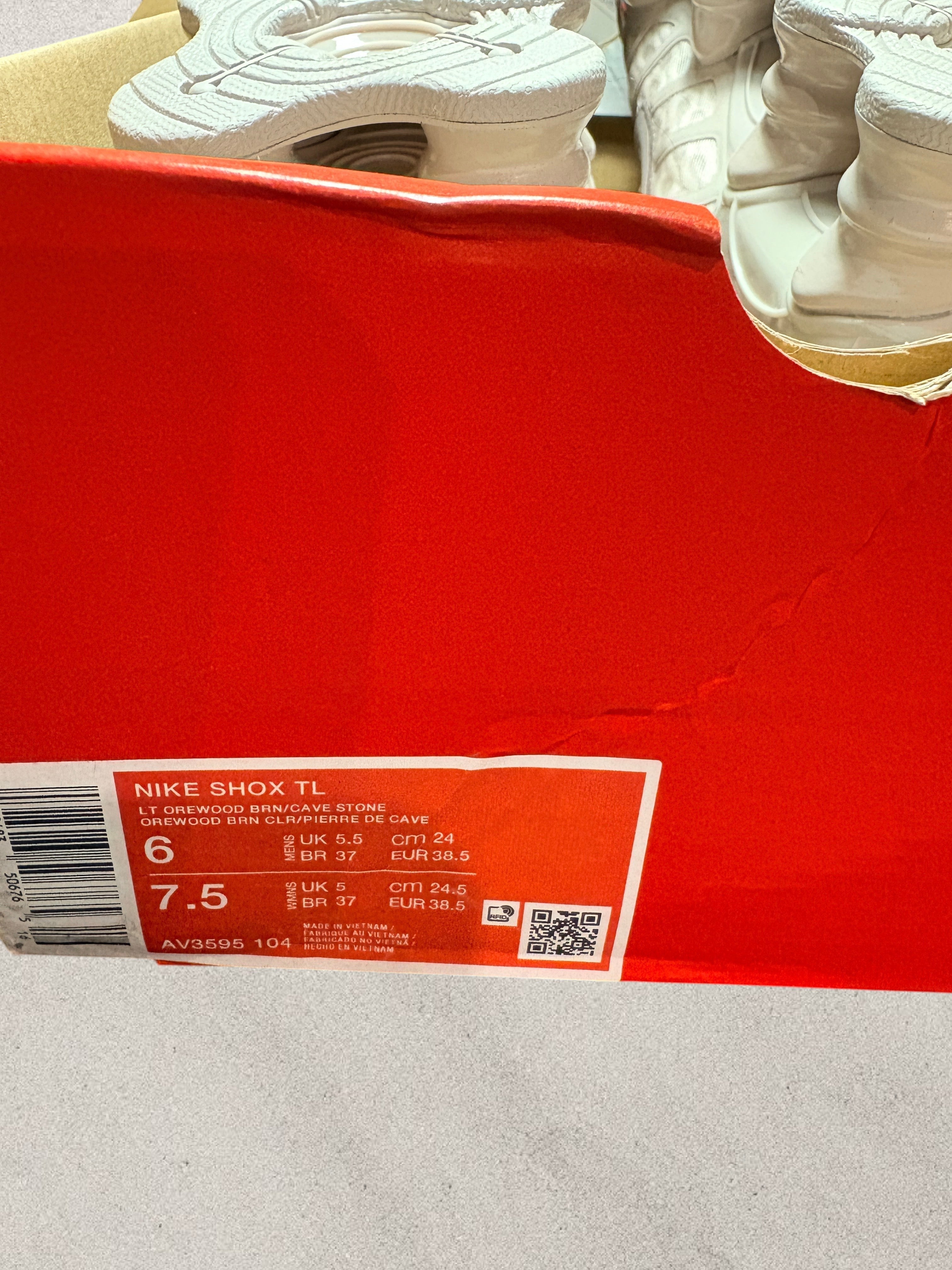 Nike Shox TL "Orewood Brown" - Neuves - T 38.5 (US 7.5W / 6M)
