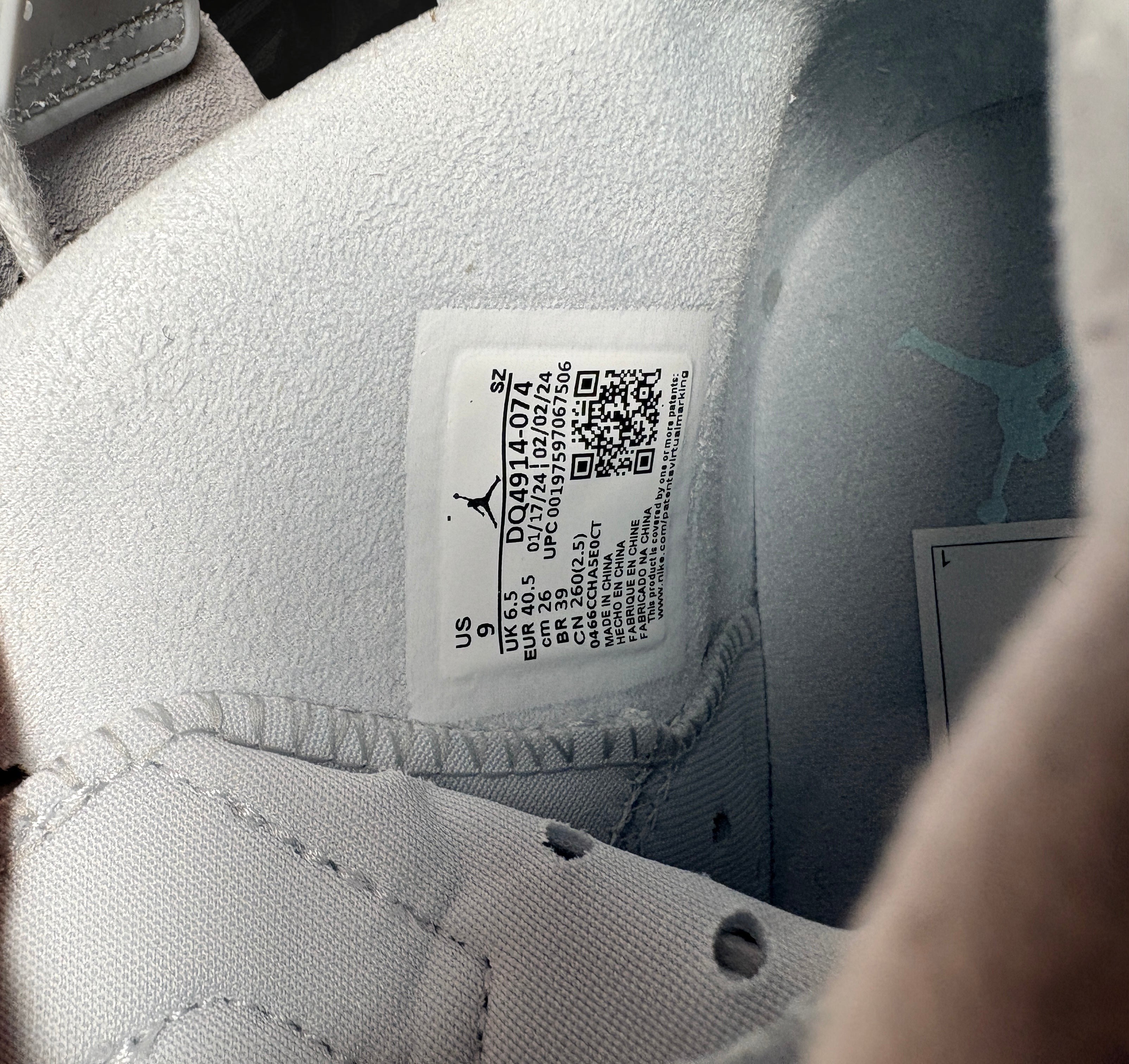 Air Jordan 6 Retro Craft "Paris Olympics" Pure Platinium/Glacier Blue– Taille 40.5 (Neuve / Boîte abîmée)