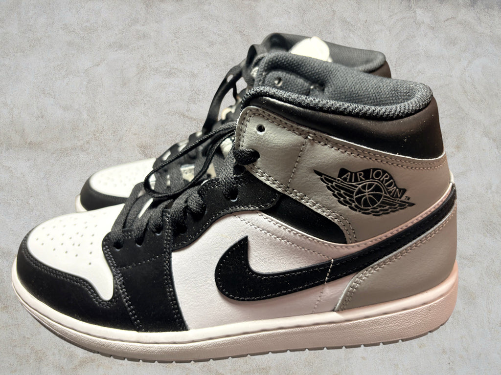 Air Jordan 1 Mid Barons – Taille 42.5 (Neuve)