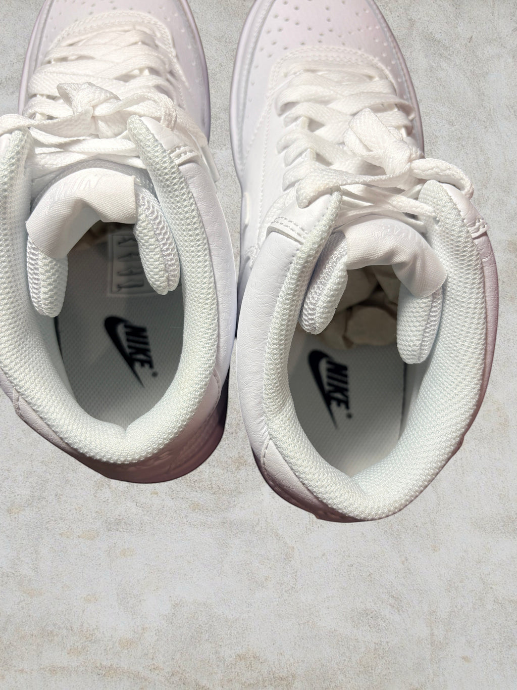 Baskets Nike Court Vision Mid Femme - "Triple White" - Neuves