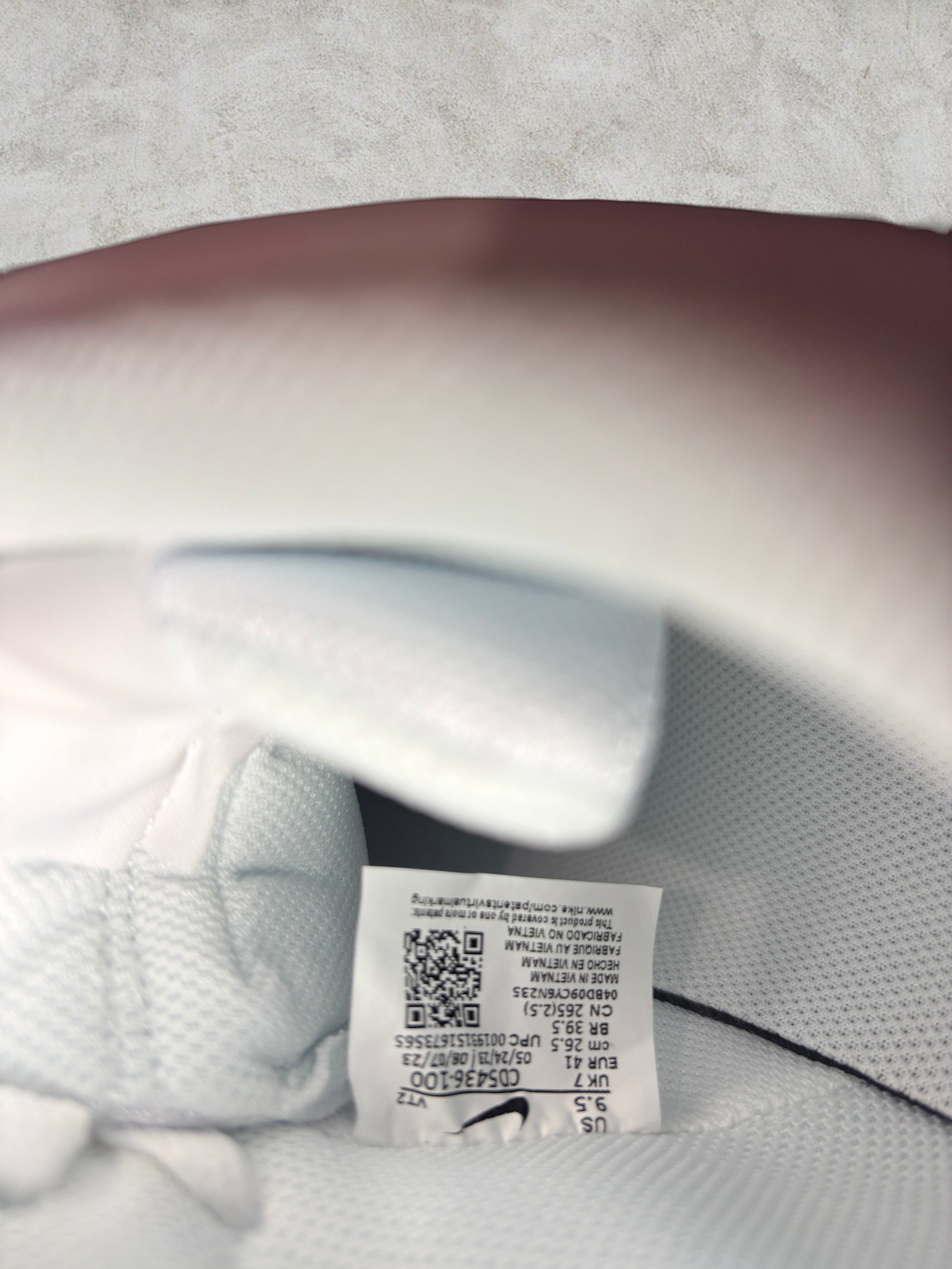 Baskets Nike Court Vision Mid Femme - "Triple White" - Neuves