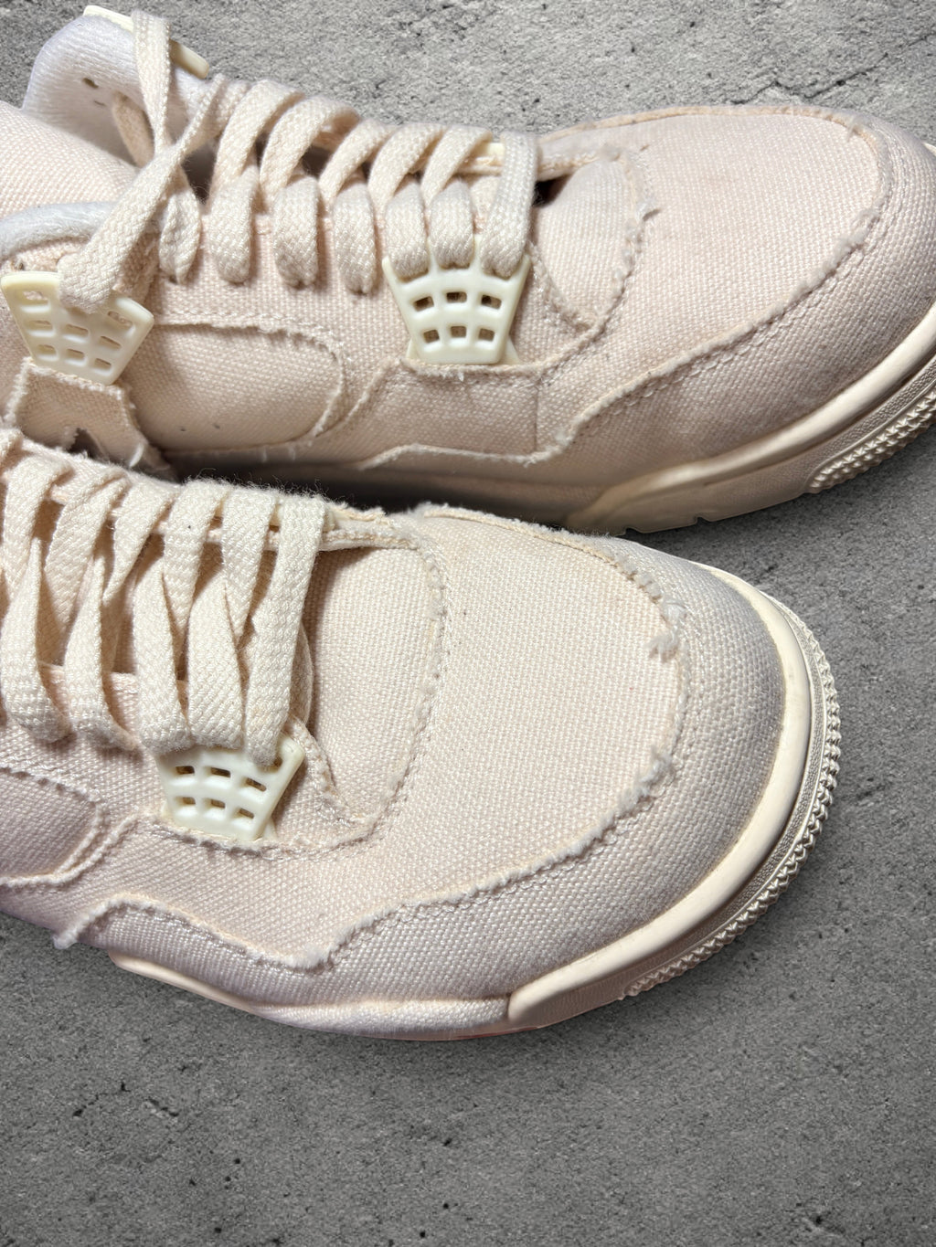 Air Jordan 4 Retro Blank Canvas (DQ4909-100) – Taille 37.5 (Occasion)