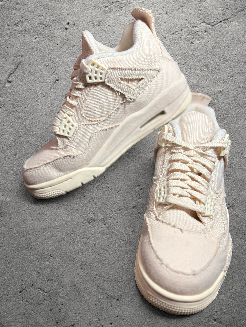 Air Jordan 4 Retro Blank Canvas (DQ4909-100) – Taille 37.5 (Occasion)