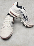 Nike Air Max Plus (TN) GS "White Cool Grey" – Taille 35.5 (Neuve)