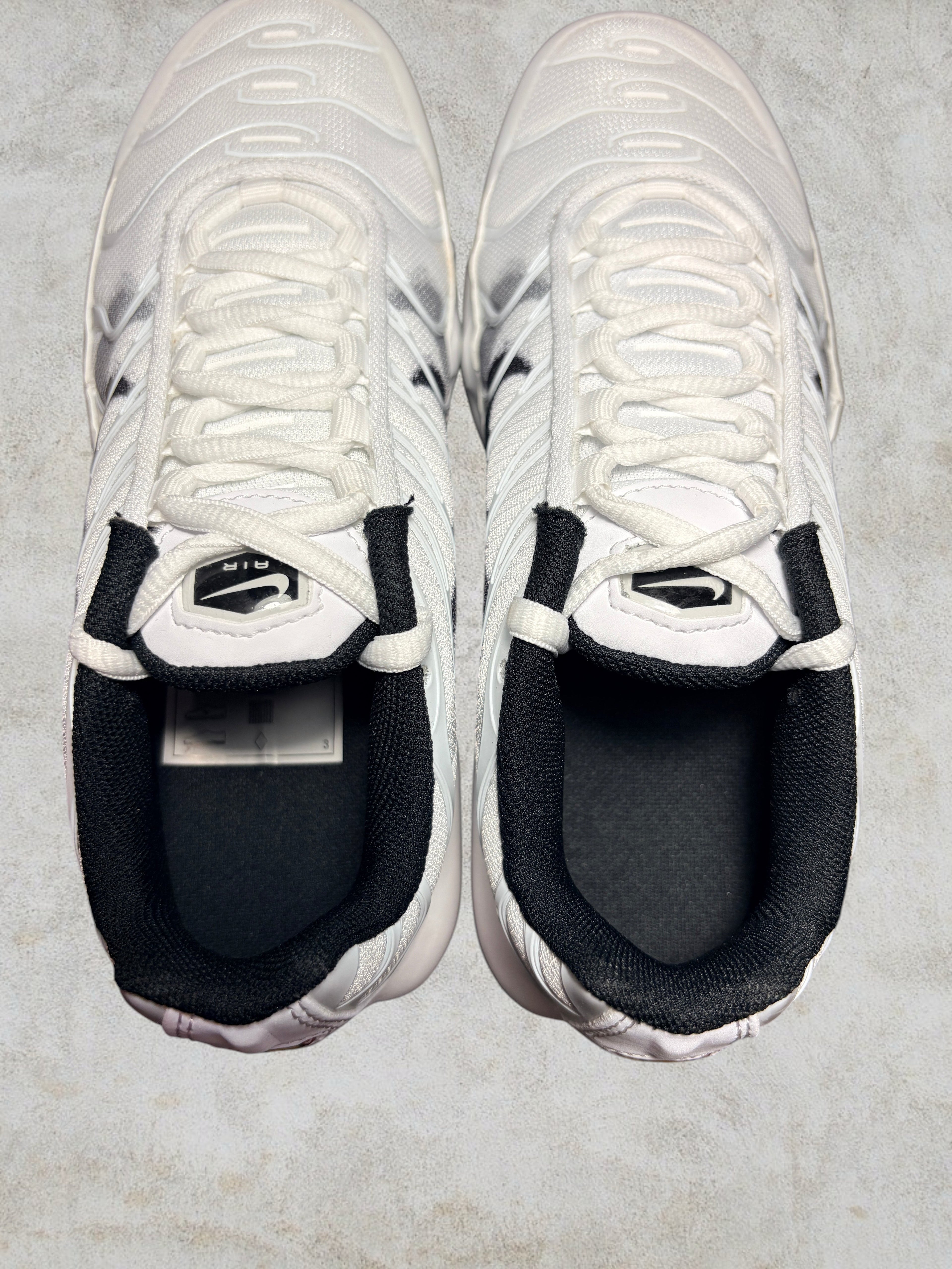 Nike Air Max Plus (TN) GS "White Cool Grey" – Taille 35.5 (Neuve)