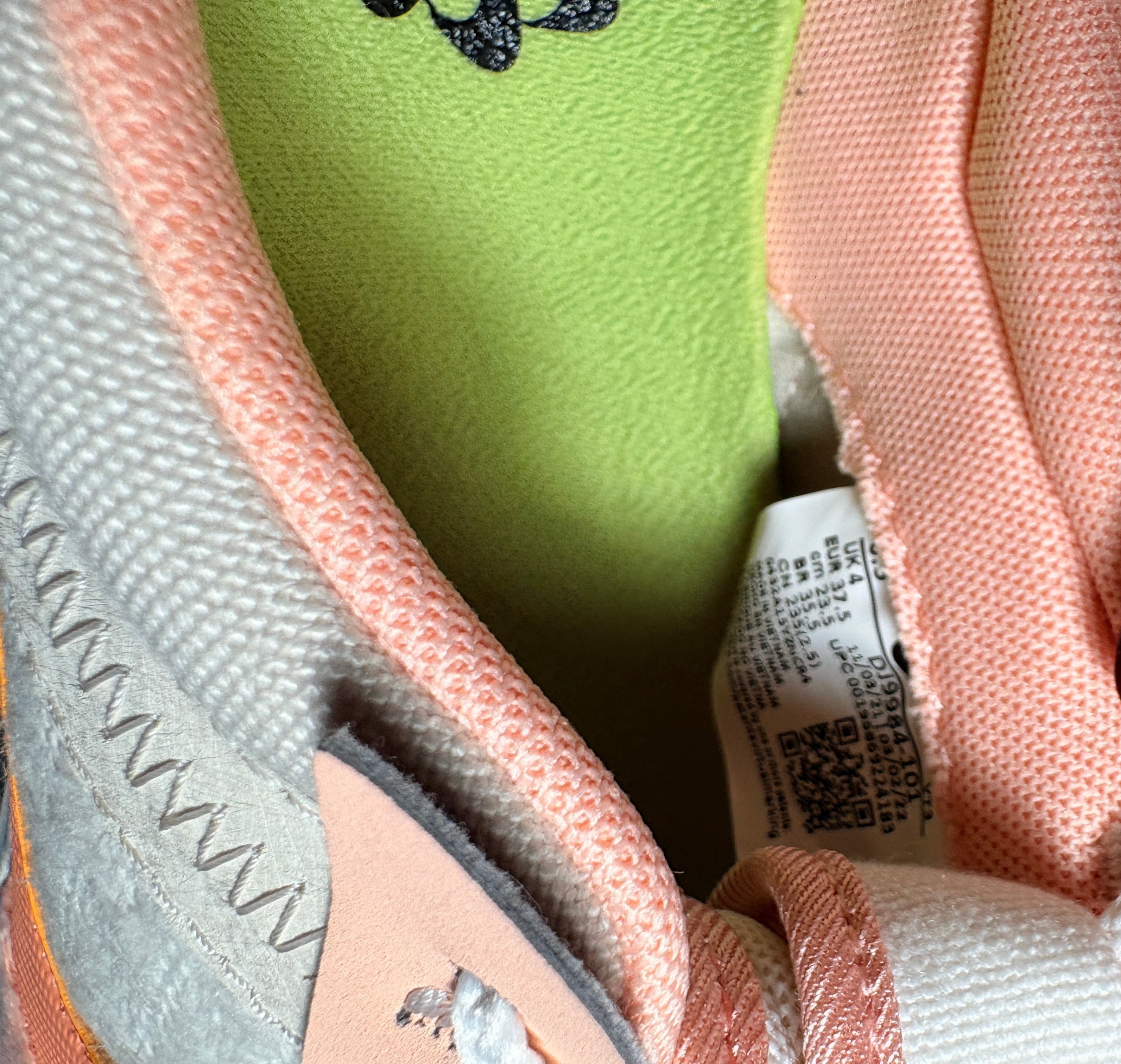 Nike Air Max Pre-Day SE "Sun Club" – Neuve – Taille 37.5