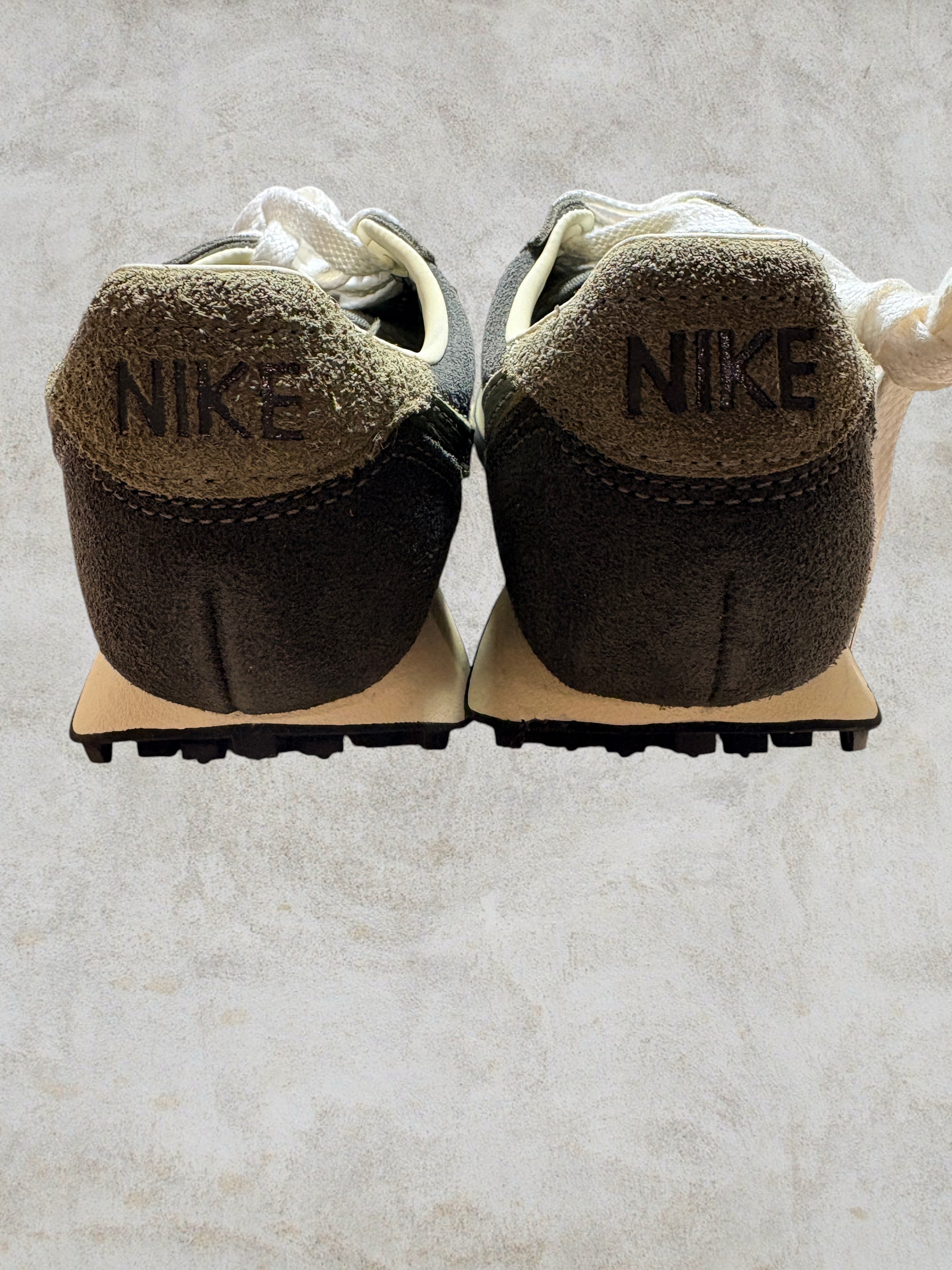 Nike LD-1000 Premium Women’s – Cargo Khaki / Medium Olive TAILLE 37,5