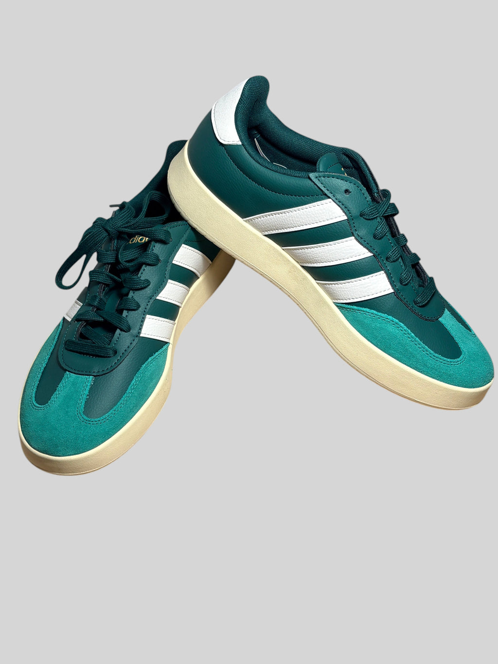 Adidas Barreda Collegiate Green – Taille 43 1/3 – Neuve ADIDAS
