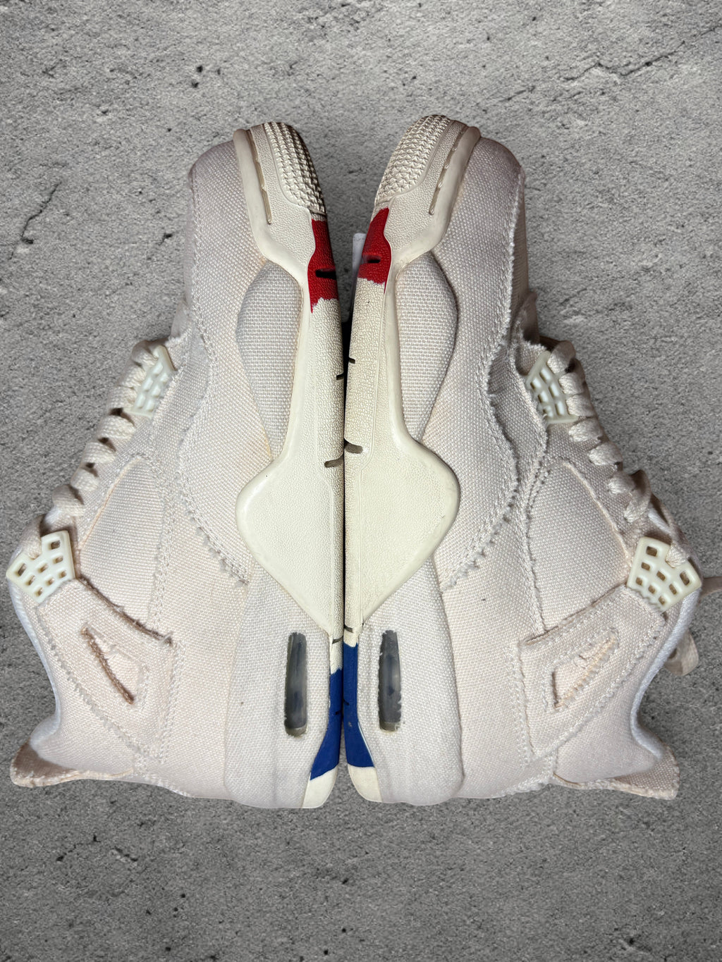 Air Jordan 4 Retro Blank Canvas (DQ4909-100) – Taille 37.5 (Occasion)