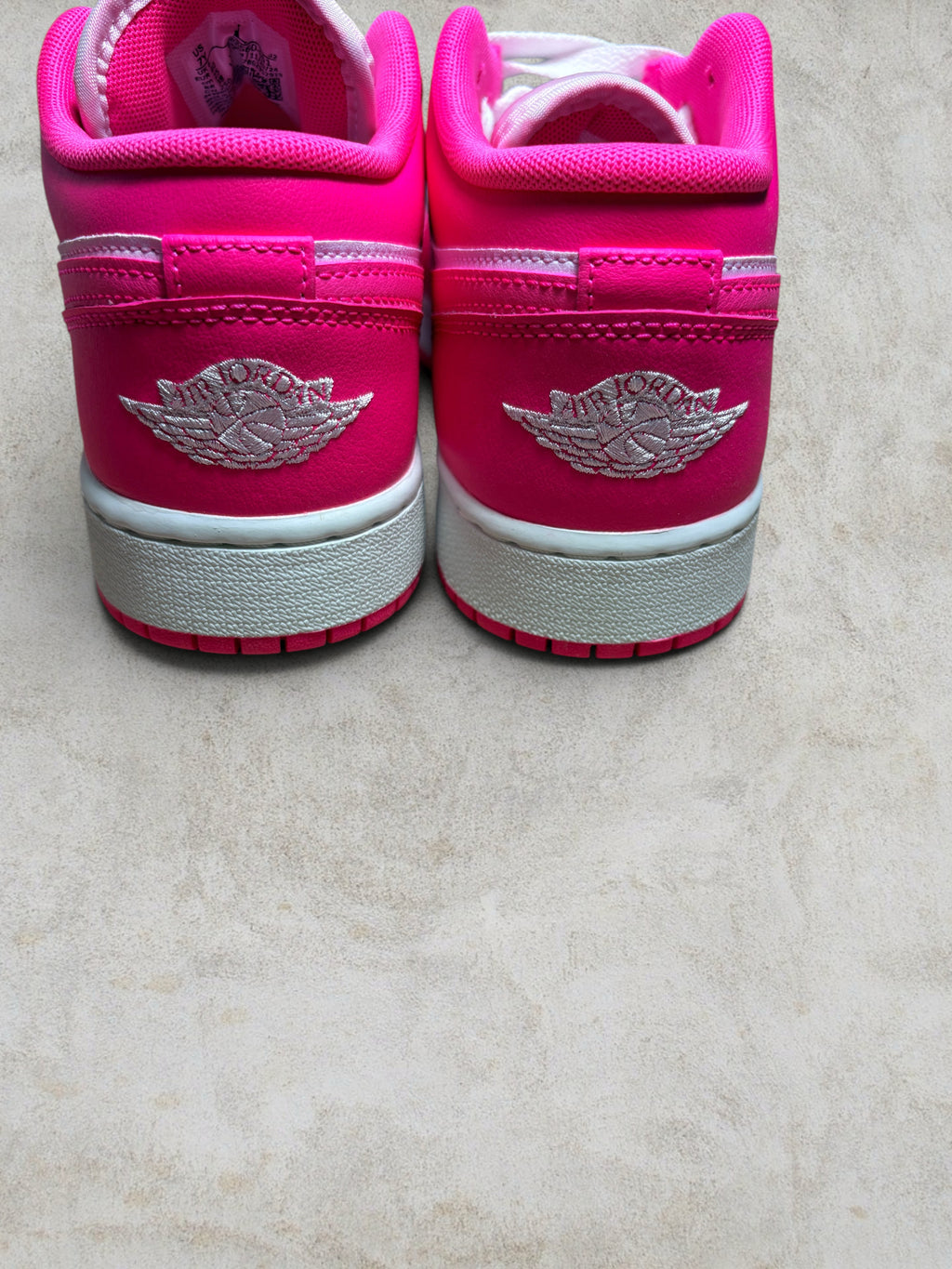 Air Jordan 1 Low GS "Valentine's Day" (2025) – Neuve
