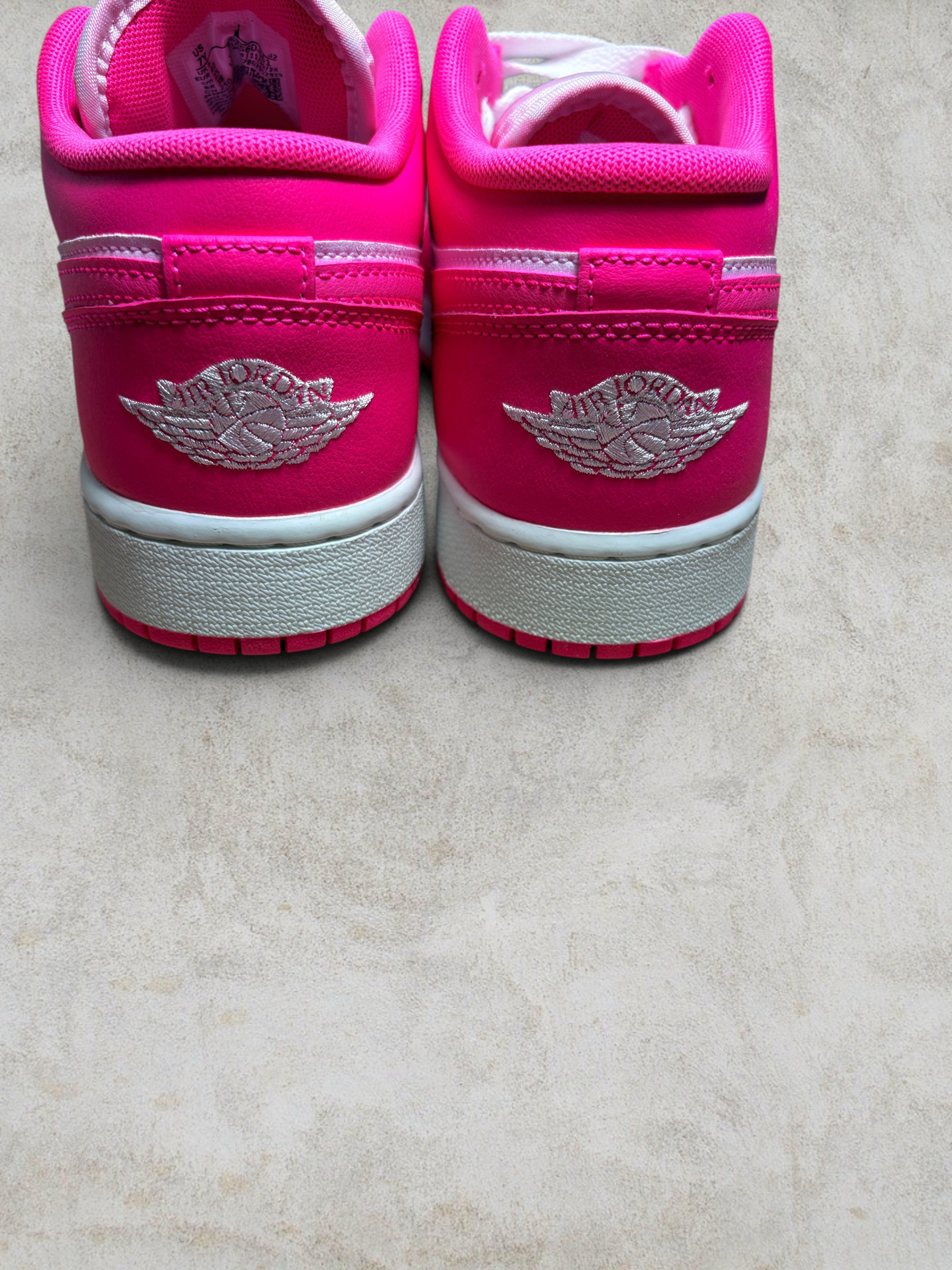 Air Jordan 1 Low GS "Valentine's Day" (2025) – Neuve