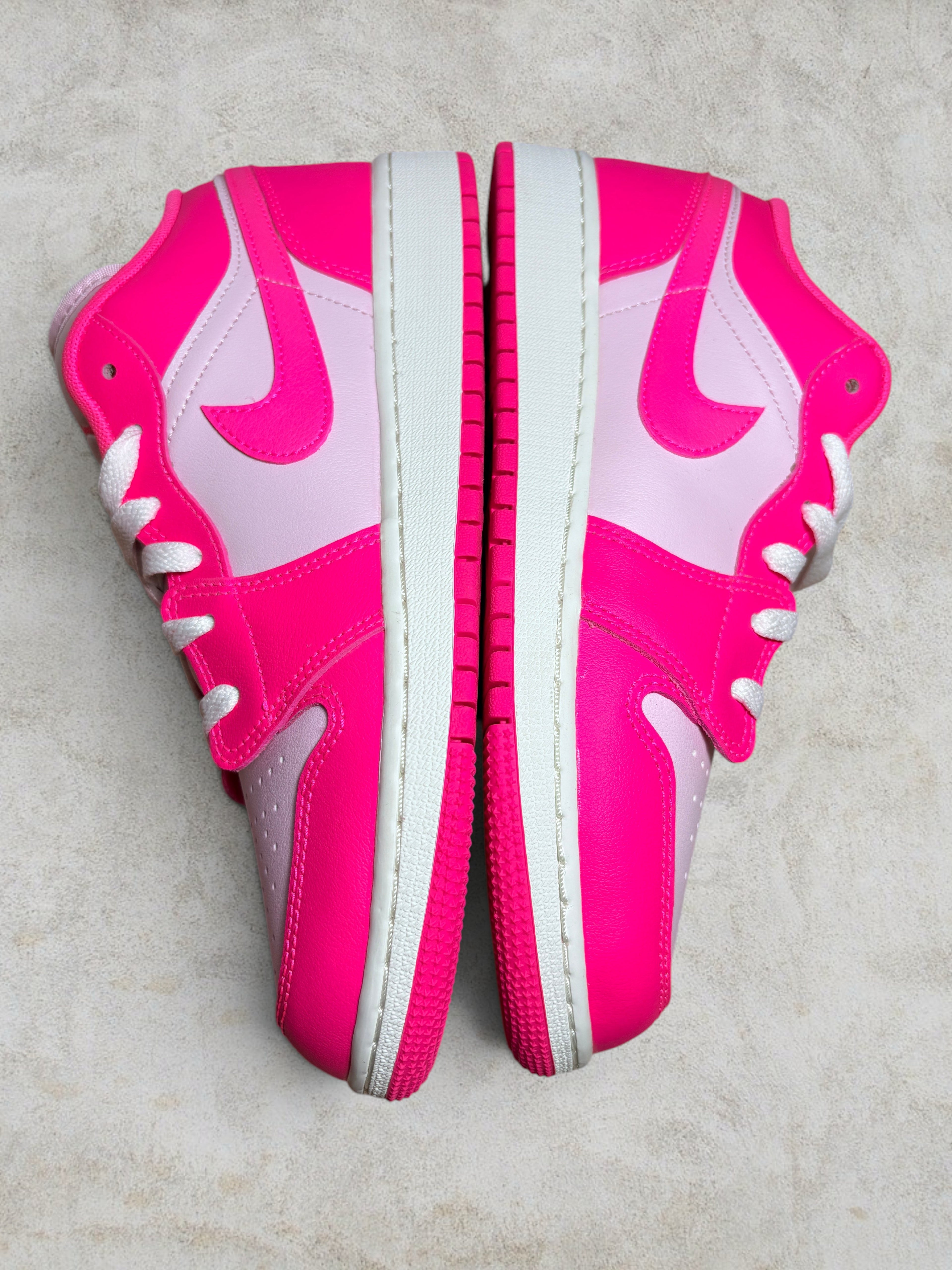Air Jordan 1 Low GS "Valentine's Day" (2025) – Neuve