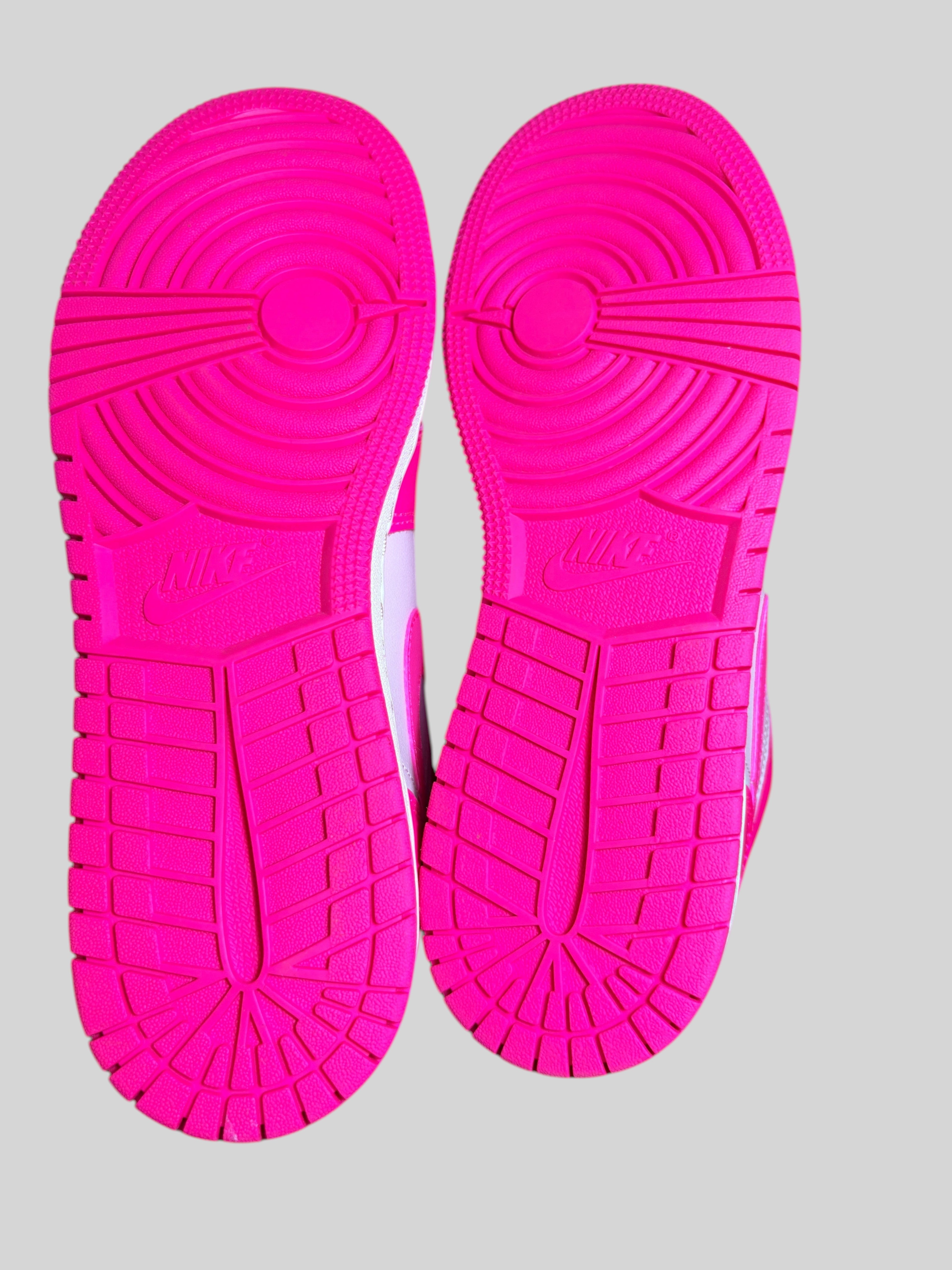 Air Jordan 1 Low GS "Valentine's Day" (2025) – Neuve AIR JORDAN