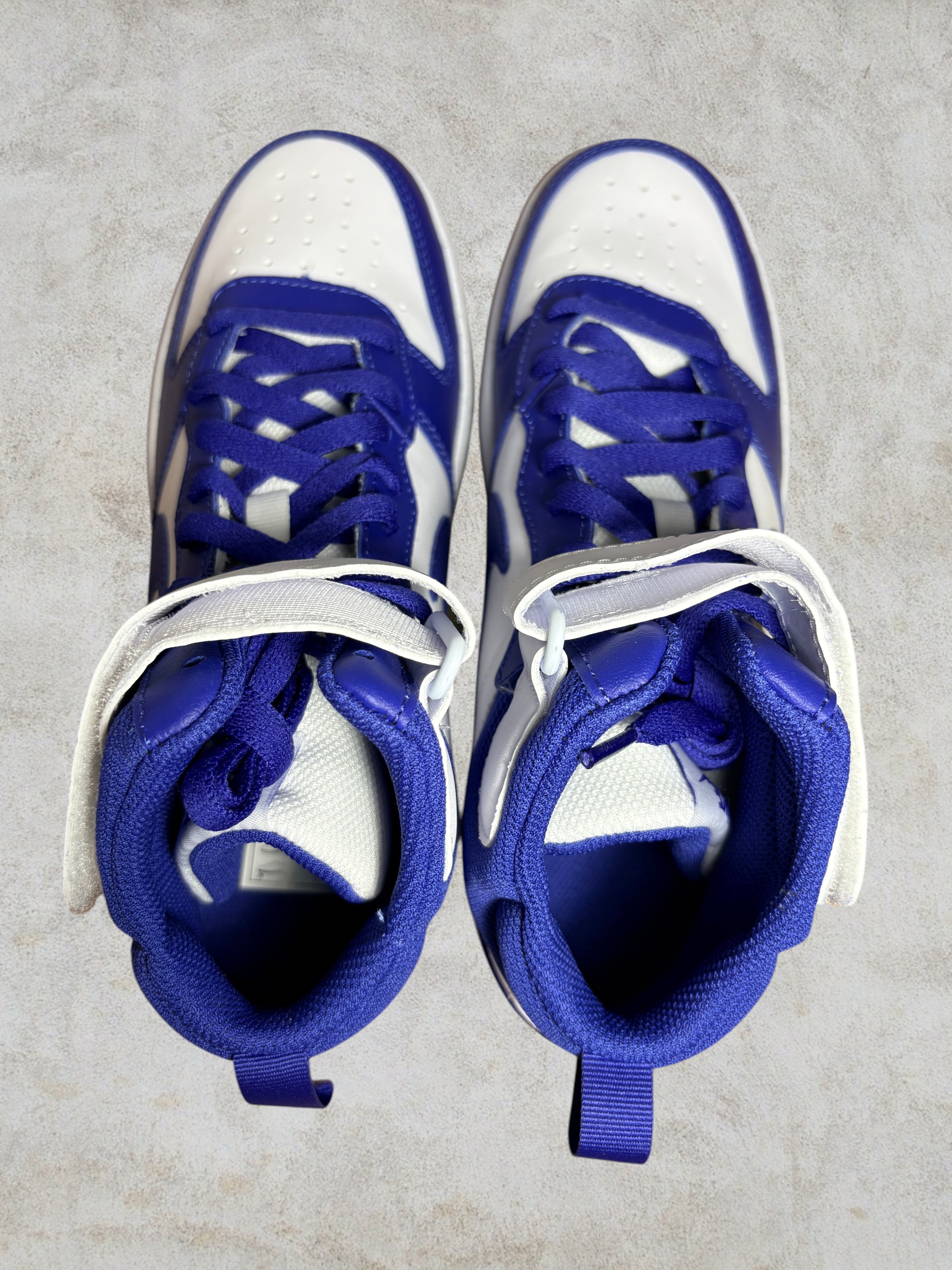 Baskets Nike Court Borough Mid 2 (GS) – Blanc & Bleu – Pointure 39
