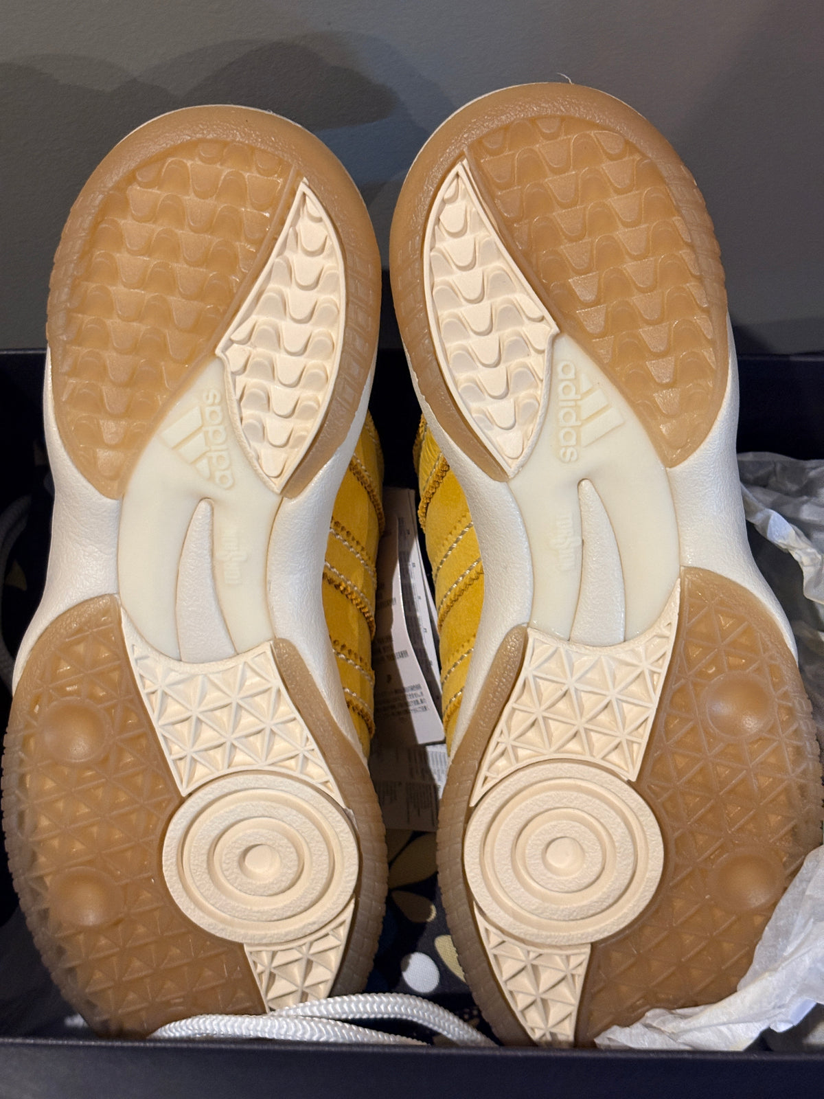 Adidas x Wales Bonner Samba Millennium Fade Gold – Neuve avec étiquette ADIDAS