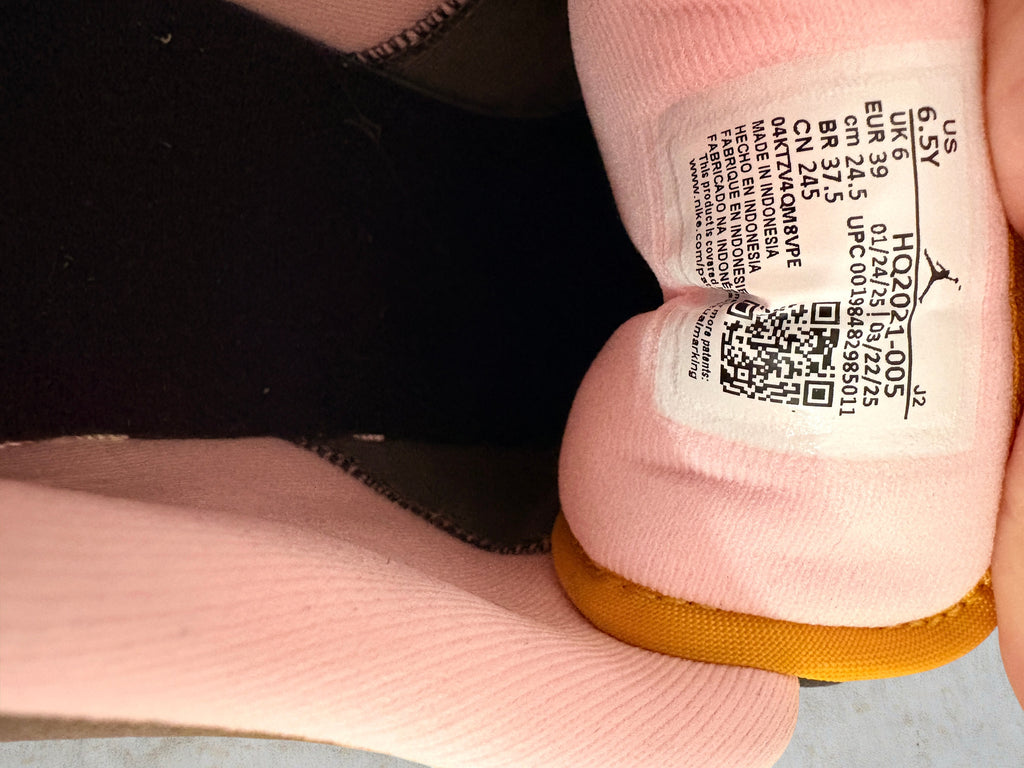 Air Jordan 1 Low SE GS "Tokyo Bio Hack 2.0" – Neuve (Taille 39)