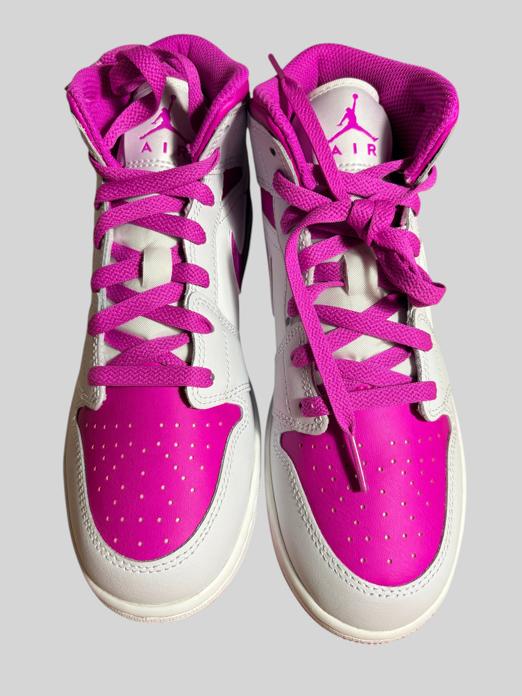 Air Jordan 1 Mid Fire Pink (GS) – Neuve – Taille 38 AIR JORDAN