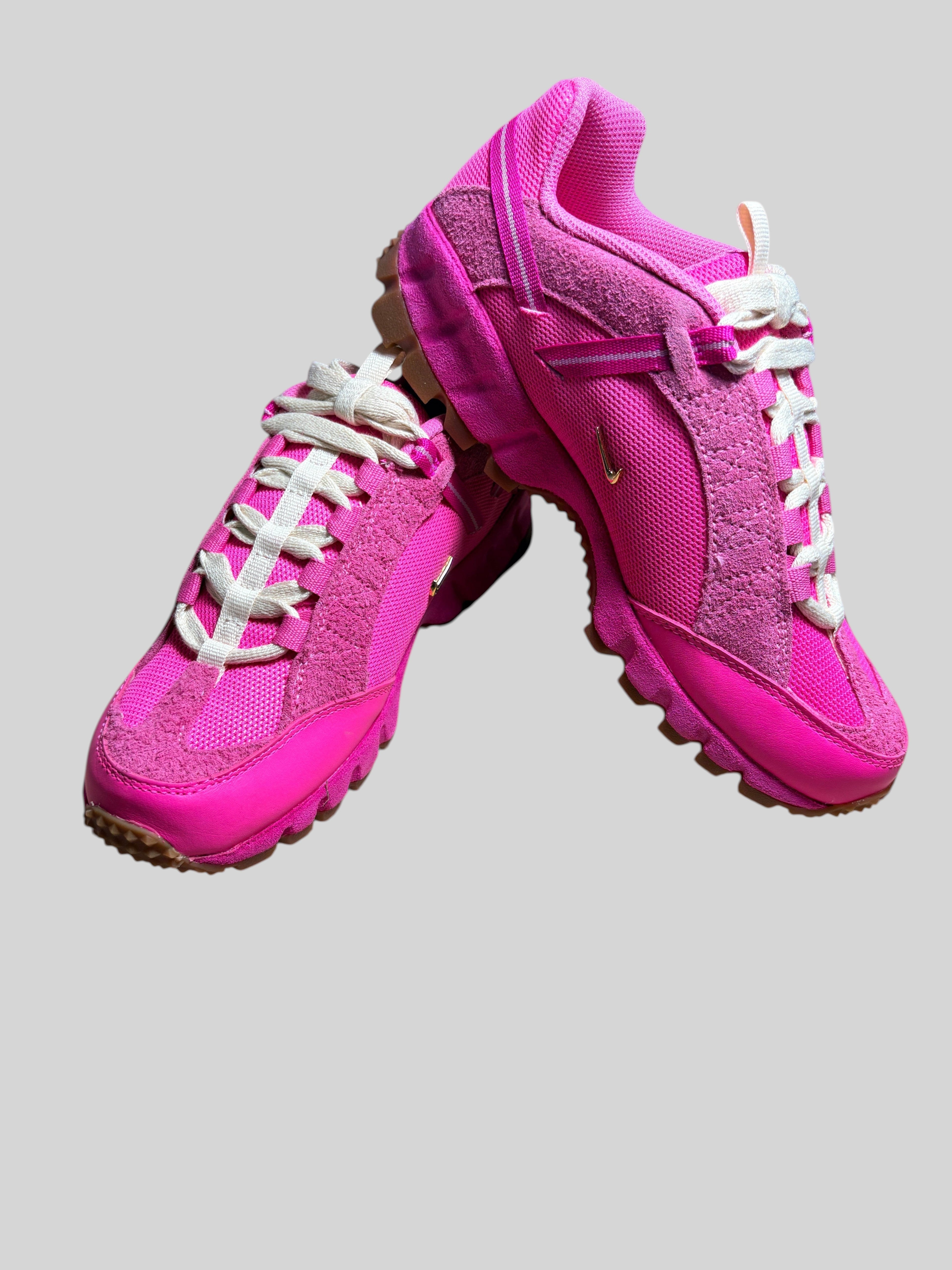 Nike Air Humara LX x Jacquemus "Pink Flash" – Taille 37,5 NIKE