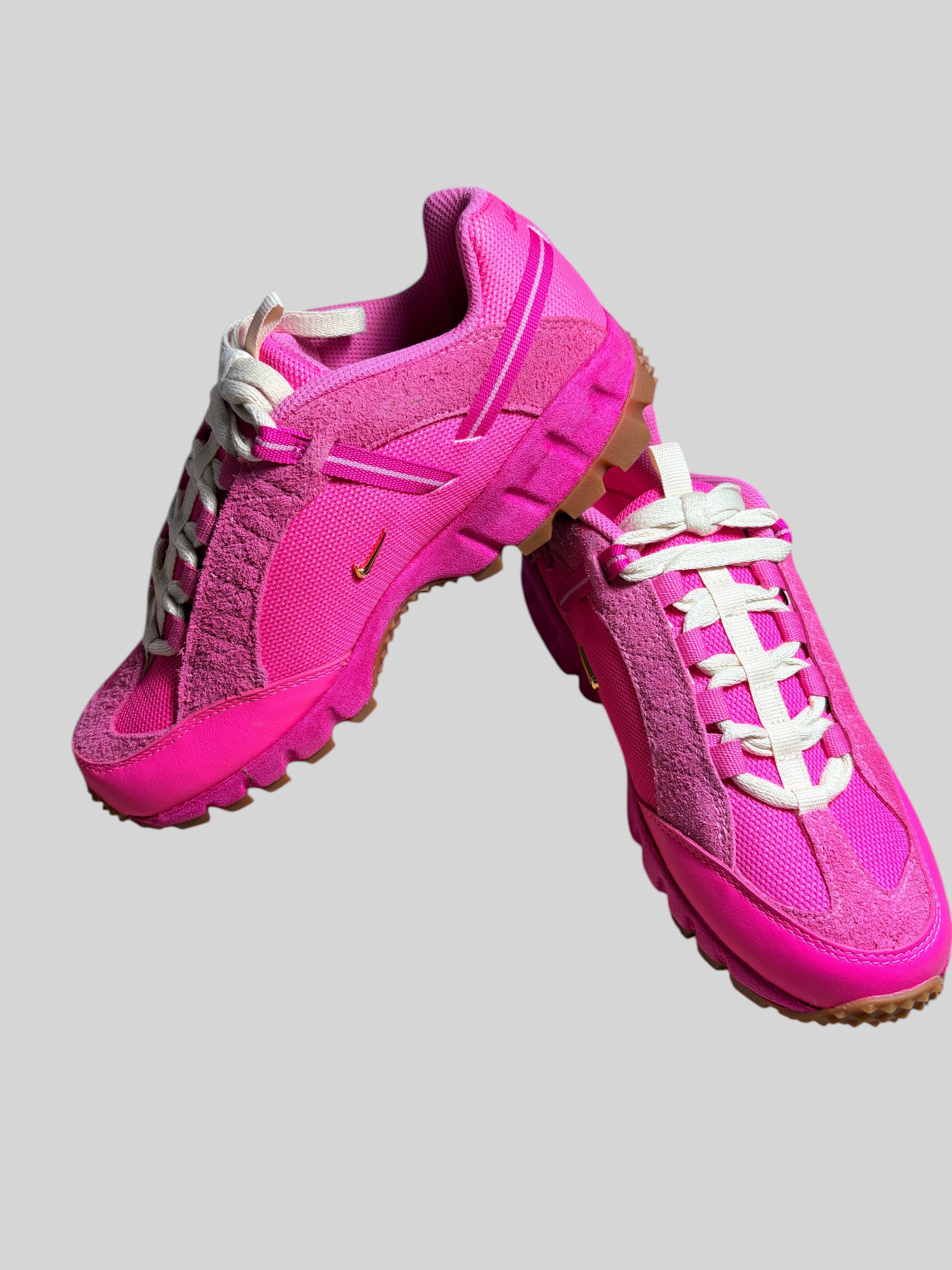 Nike Air Humara LX x Jacquemus "Pink Flash" – Taille 37,5 NIKE