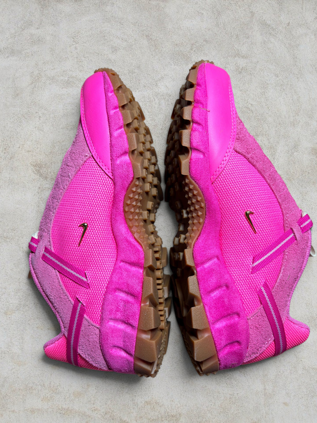 Nike Air Humara LX x Jacquemus 'Pink Flash' (Boîte sans couvercle)