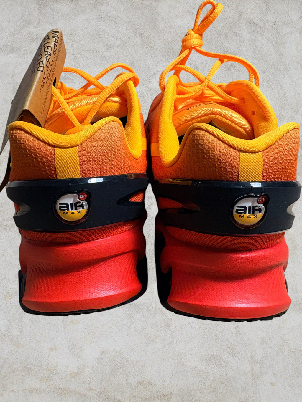 Nike Air Max Dn8 GS Laser Orange - Taille 40 (Neuve)