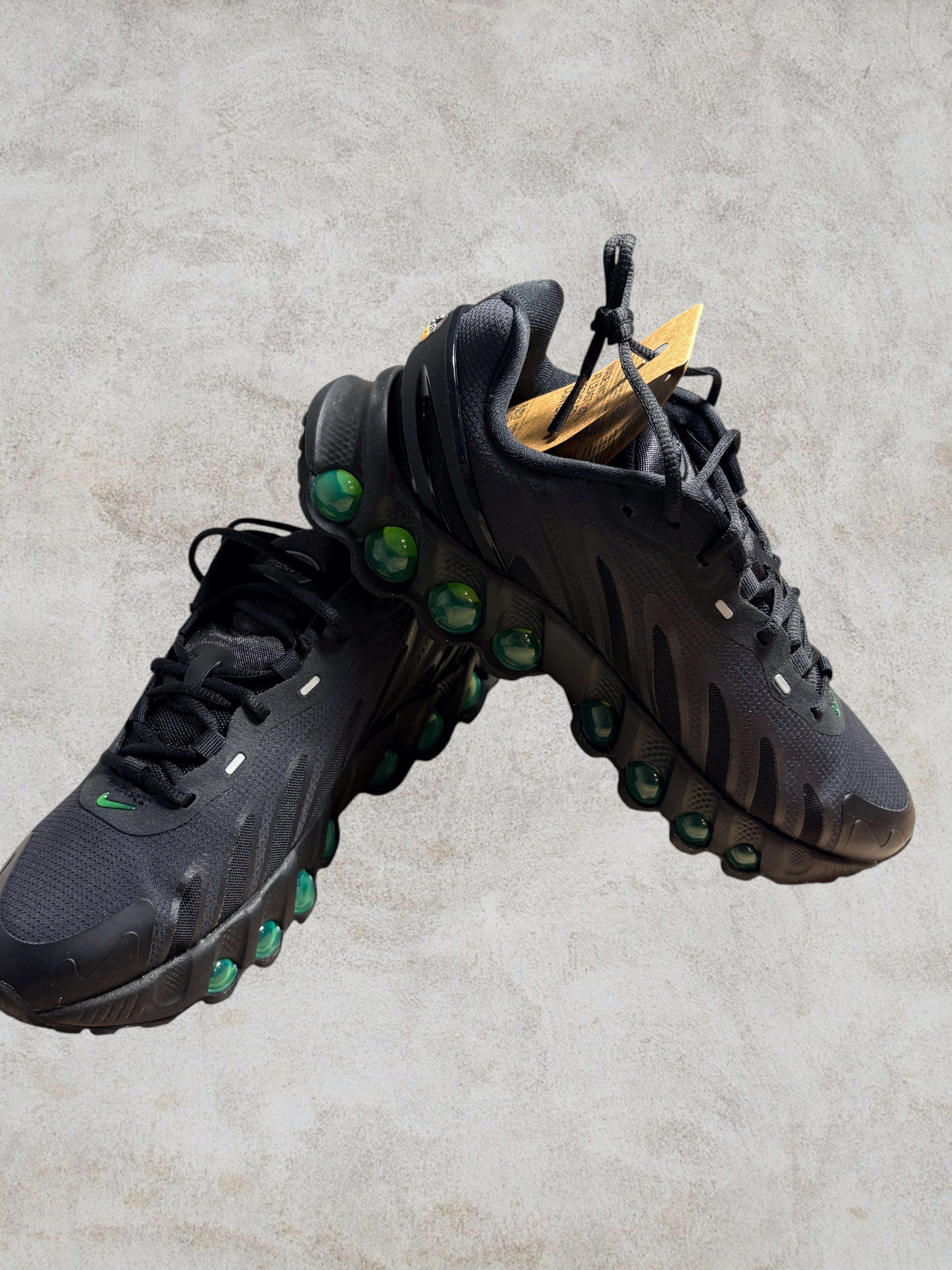 Nike Air Max Plus TN Glow in the Dark – Neuve (Boîte sans couvercle)
