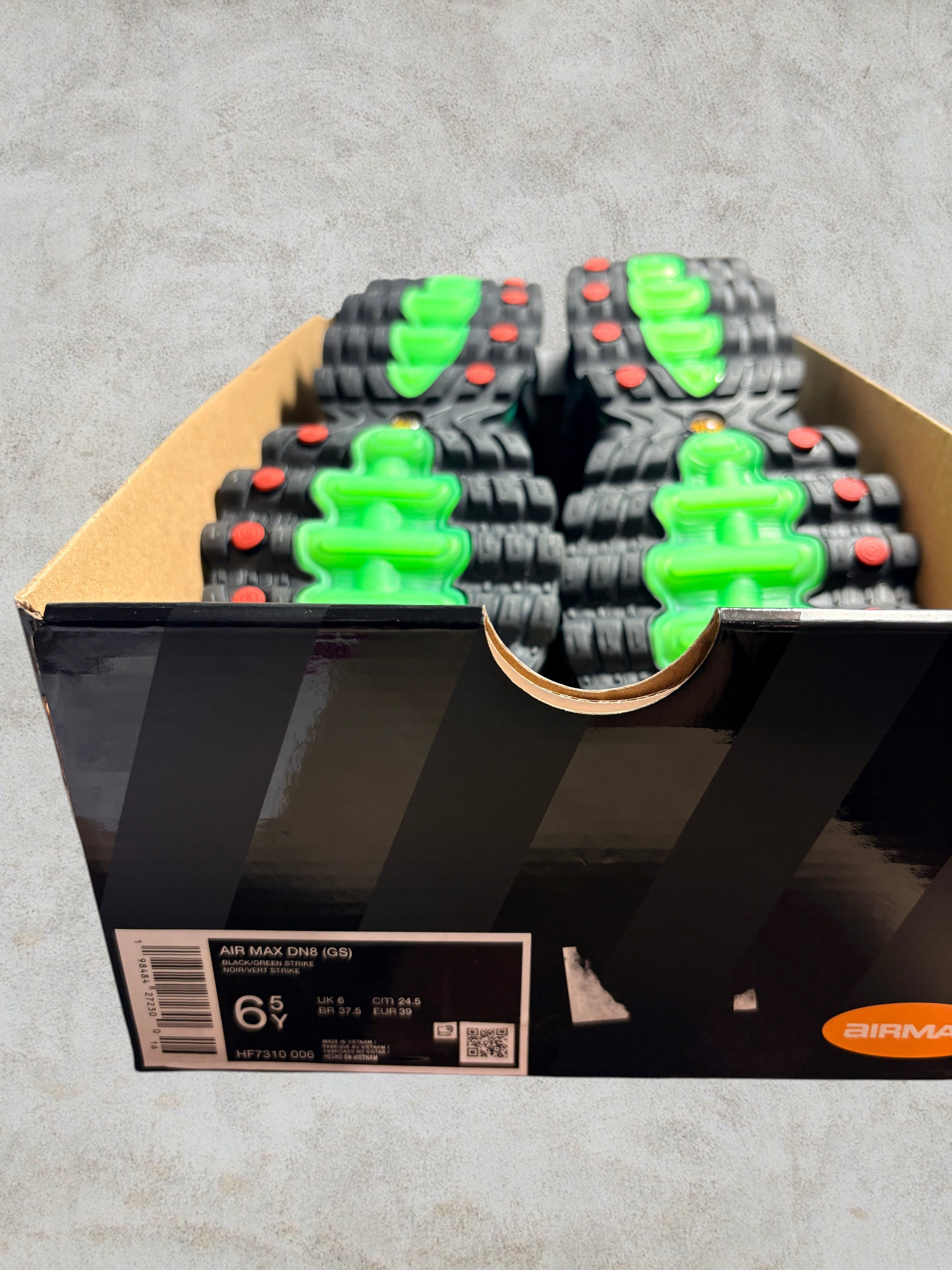 Nike Air Max Plus TN Glow in the Dark – Neuve (Boîte sans couvercle)