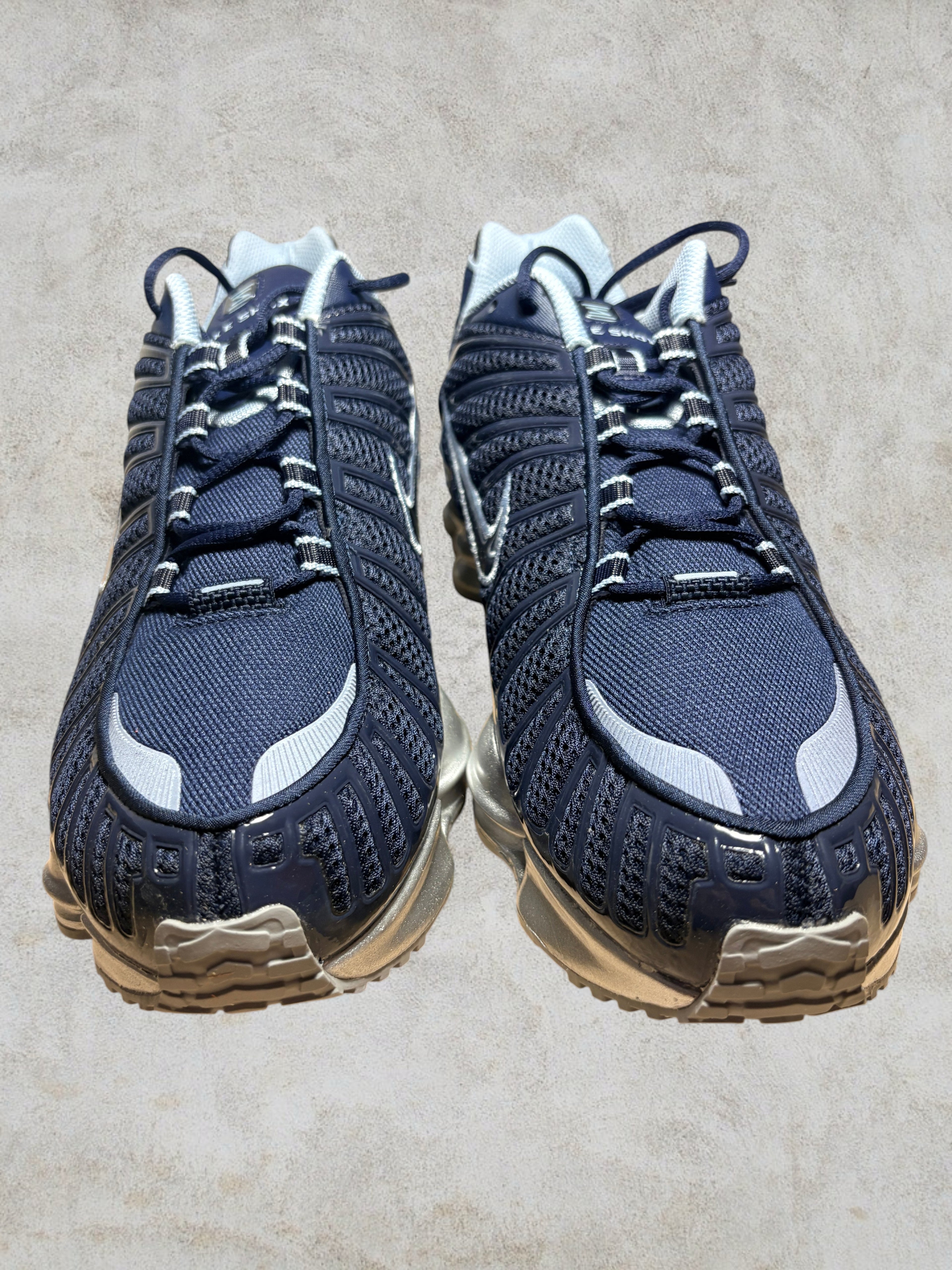 Nike Shox TL Obsidian Metallic Platinum – 45.5 – Neuve