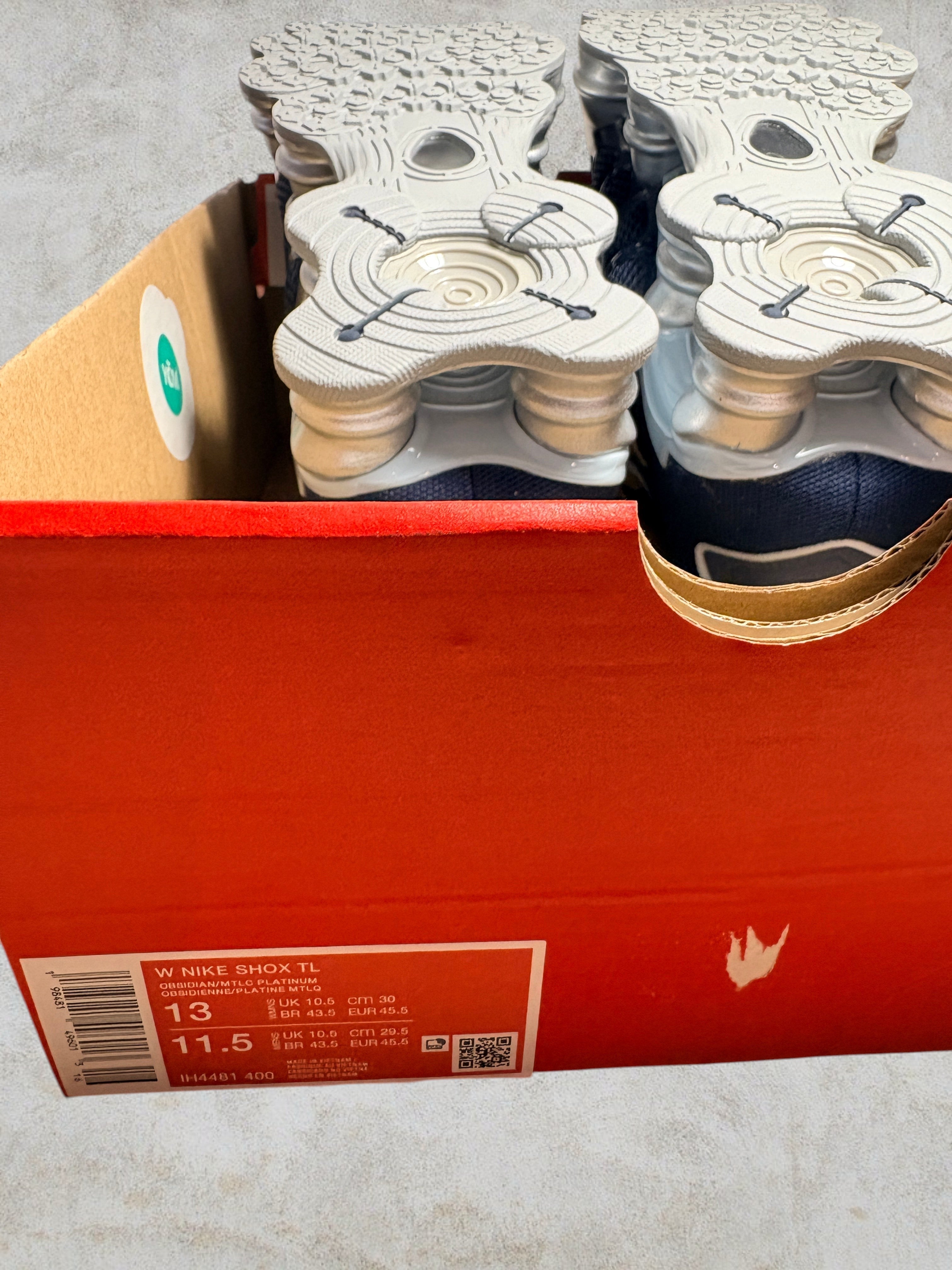 Nike Shox TL Obsidian Metallic Platinum – 45.5 – Neuve