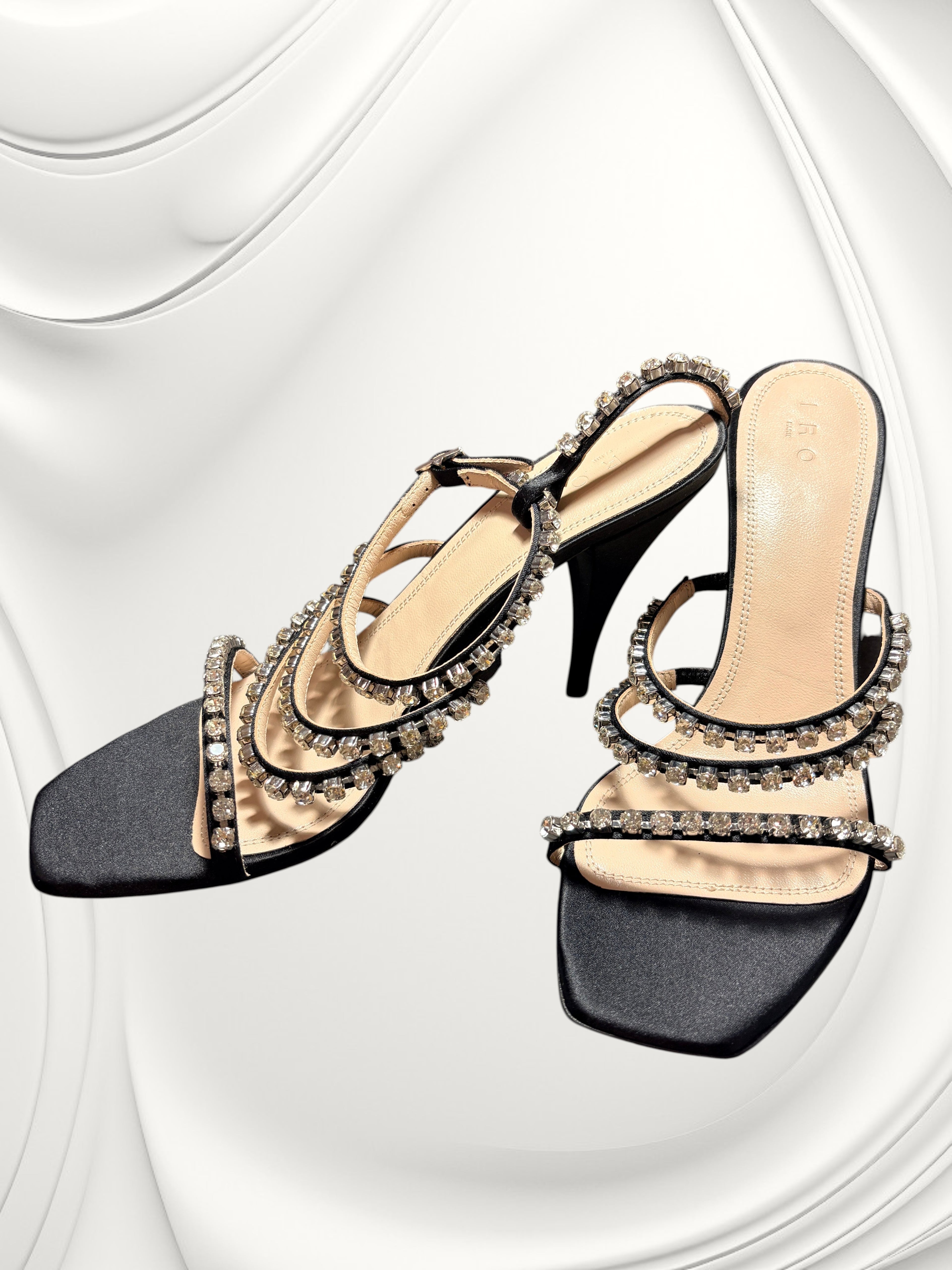 Sandales à talons en cuir et strass "Goody" – Noir