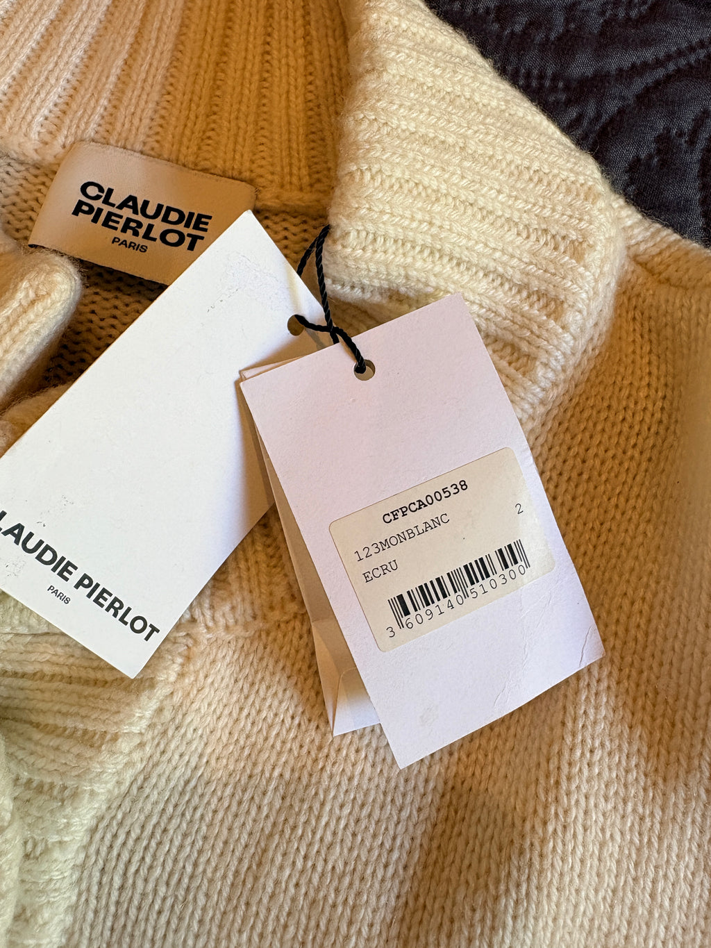 Claudie Pierlot - Cardigan en maille épaisse Écru en Laine - Neuf avec étiquette CLAUDIE PIERLOT