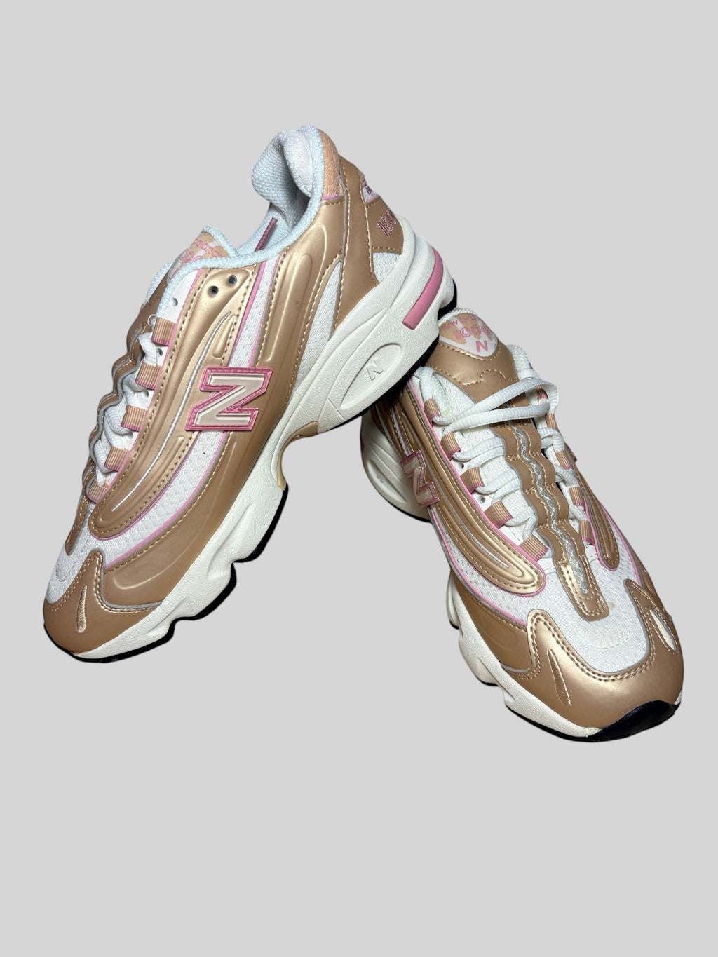 New Balance 1000 White Gold Pink – Pointure 38.5 (Neuf) NEW BALANCE