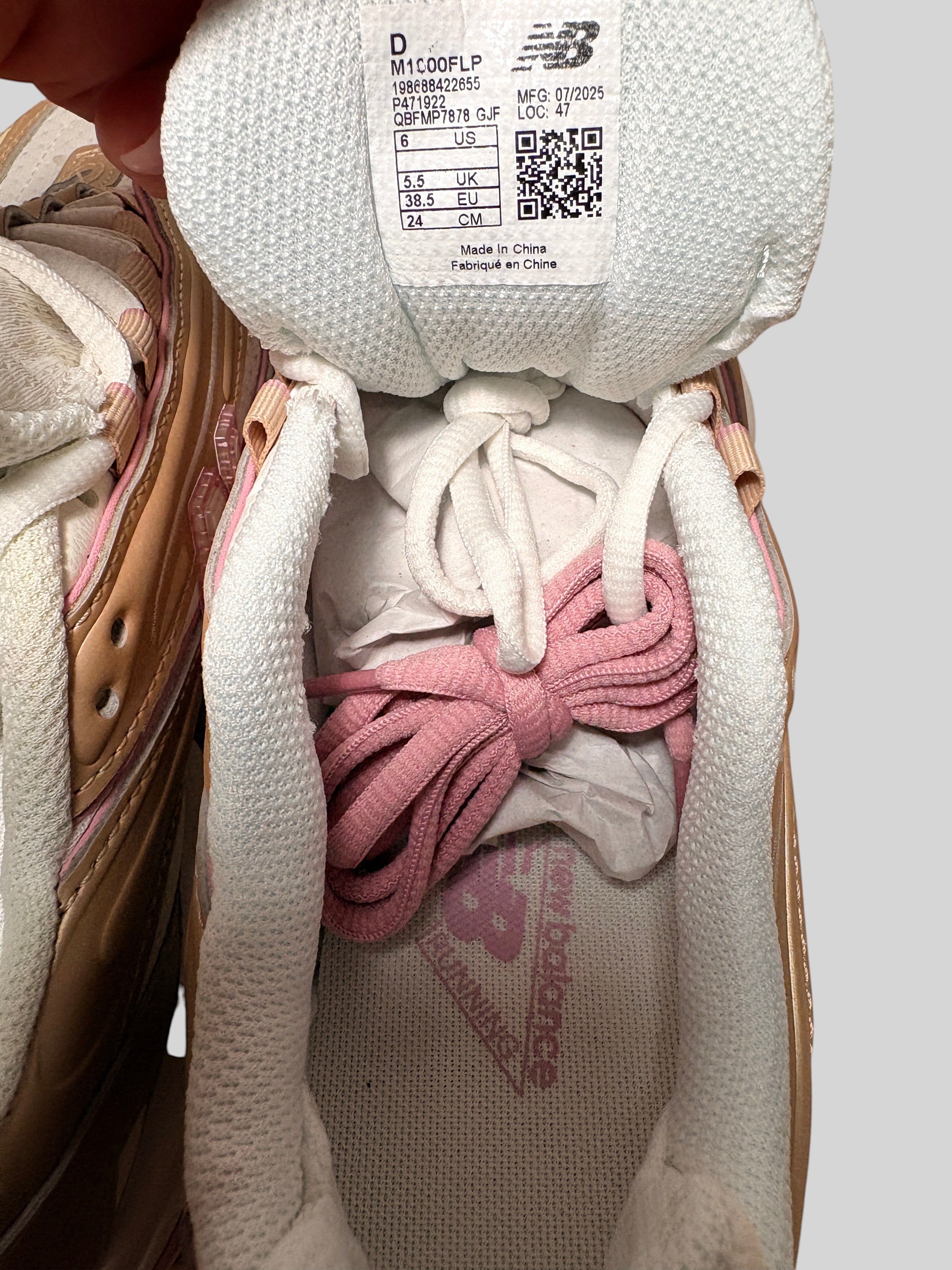 New Balance 1000 White Gold Pink – Pointure 38.5 (Neuf) NEW BALANCE