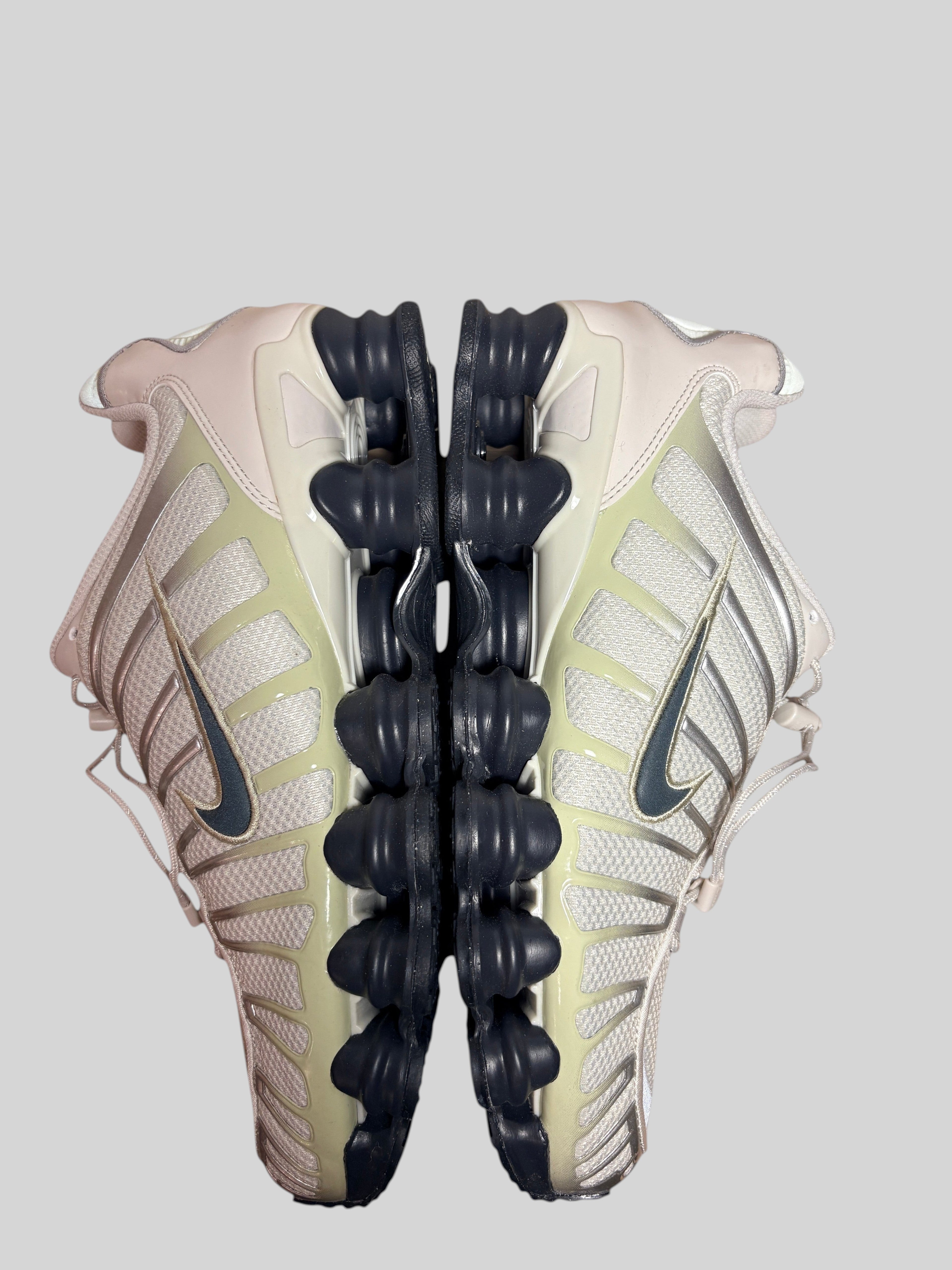 Nike Shox TL "Olive Aura / Light Bone" - Taille 43 (Mixte) NIKE