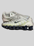 Nike Shox TL "Olive Aura / Light Bone" - Taille 43 (Mixte) NIKE