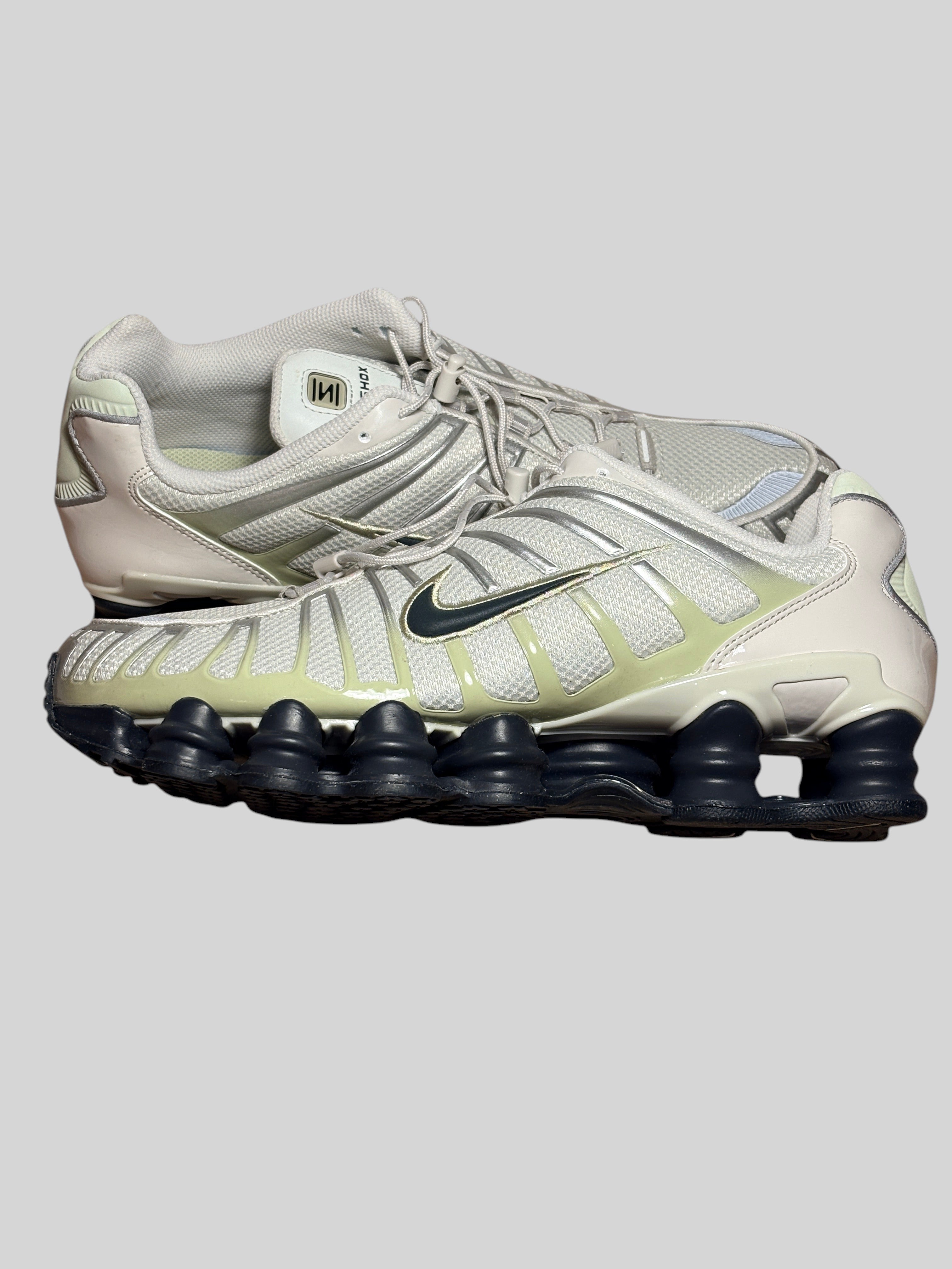 Nike Shox TL "Olive Aura / Light Bone" - Taille 43 (Mixte) NIKE