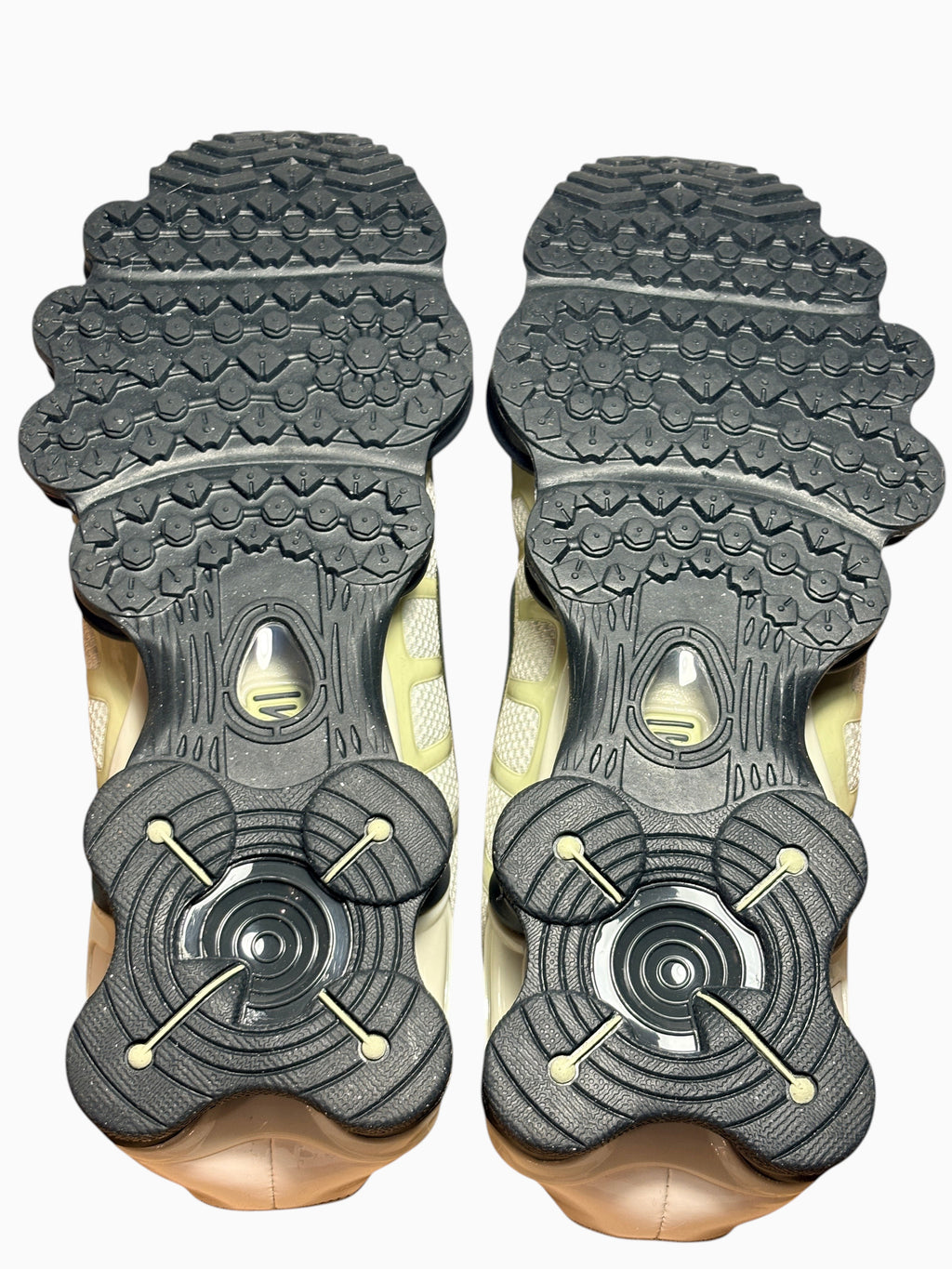 Nike Shox TL "Olive Aura / Light Bone" (Mixte)