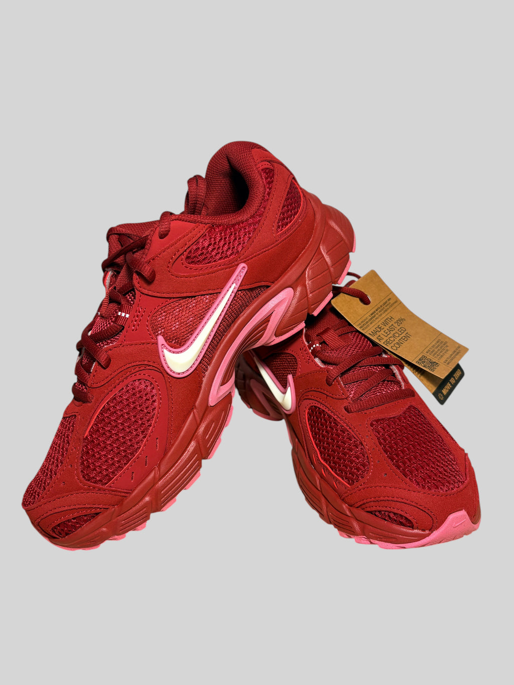 Baskets Nike V5 RNR Femme - Team Crimson / Soft Pearl - Pointure 41 NIKE