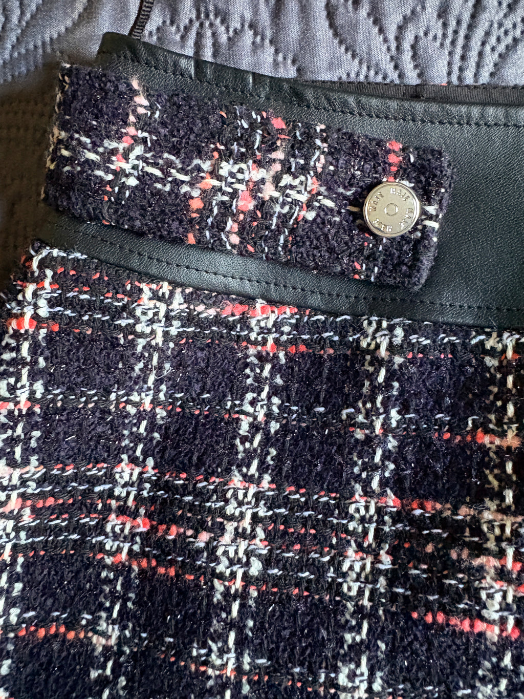 Maje - Jupe droite contrastée façon tweed - Noir - Neuve avec étiquette MAJE