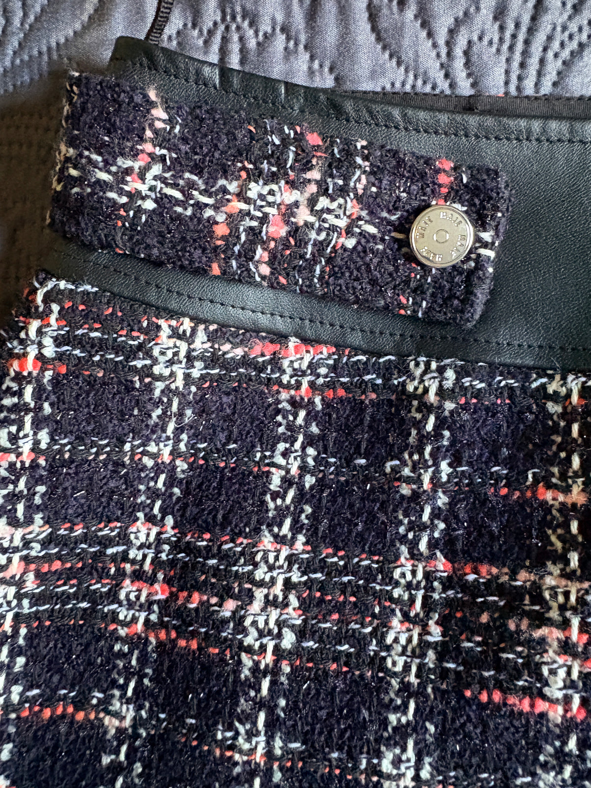 Maje - Jupe droite contrastée façon tweed - Noir - Neuve avec étiquette MAJE