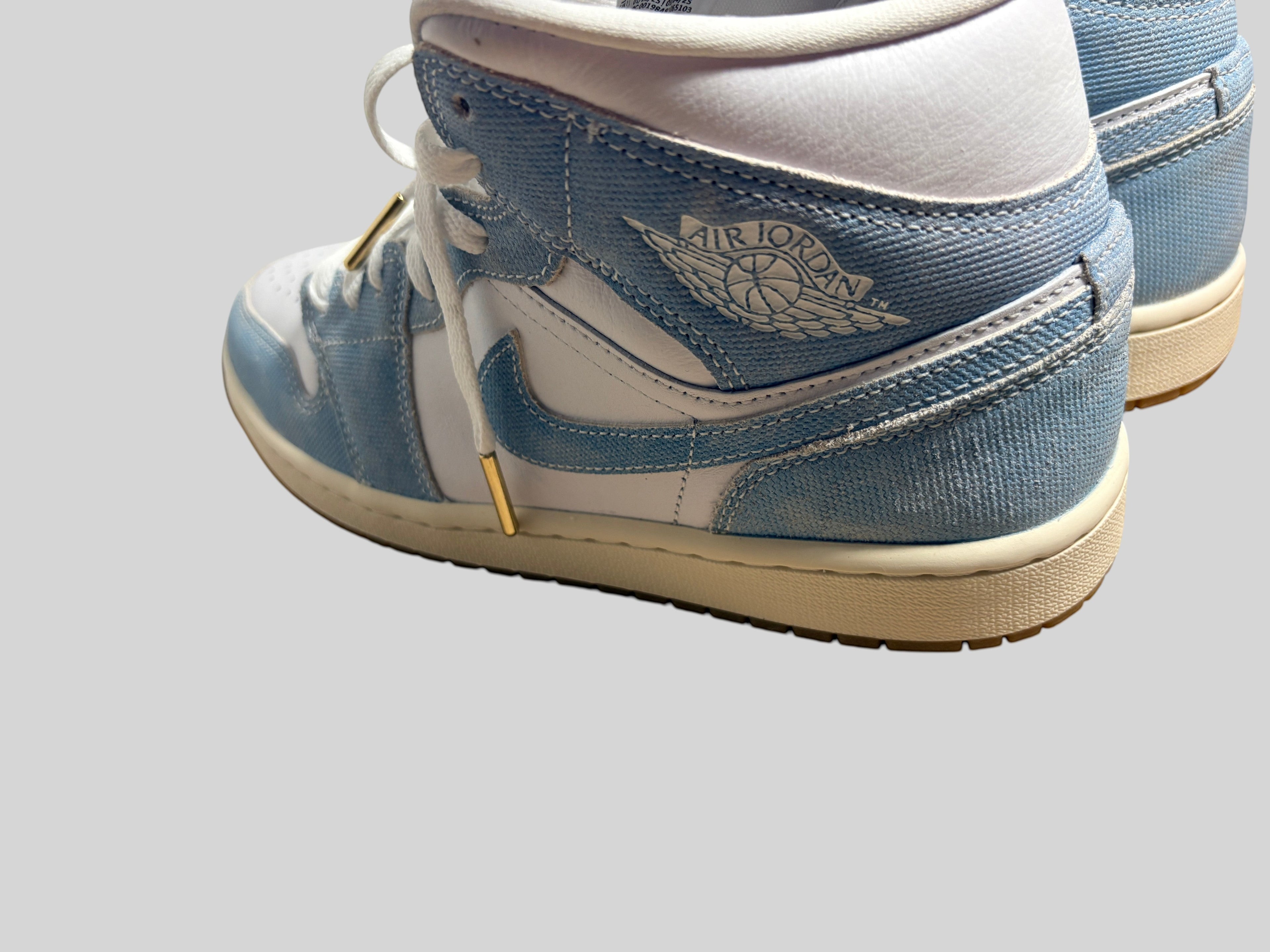Jordan - Air Jordan 1 Mid SE - White / Sail / Gum Light Brown / Worn Blue - Neuve avec étiquette AIR JORDAN